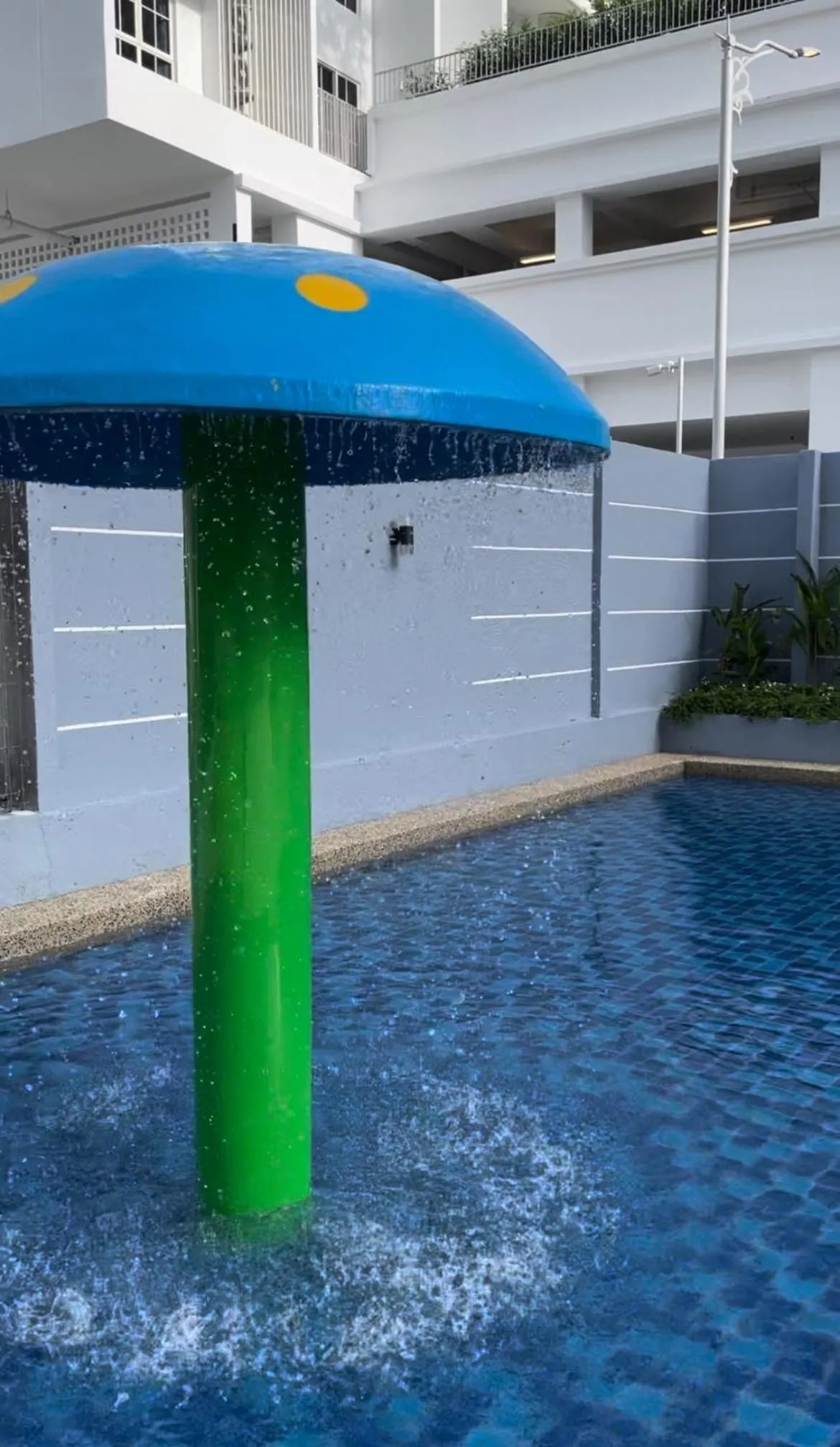 Swimming pool in Impiana Hotel Ipoh