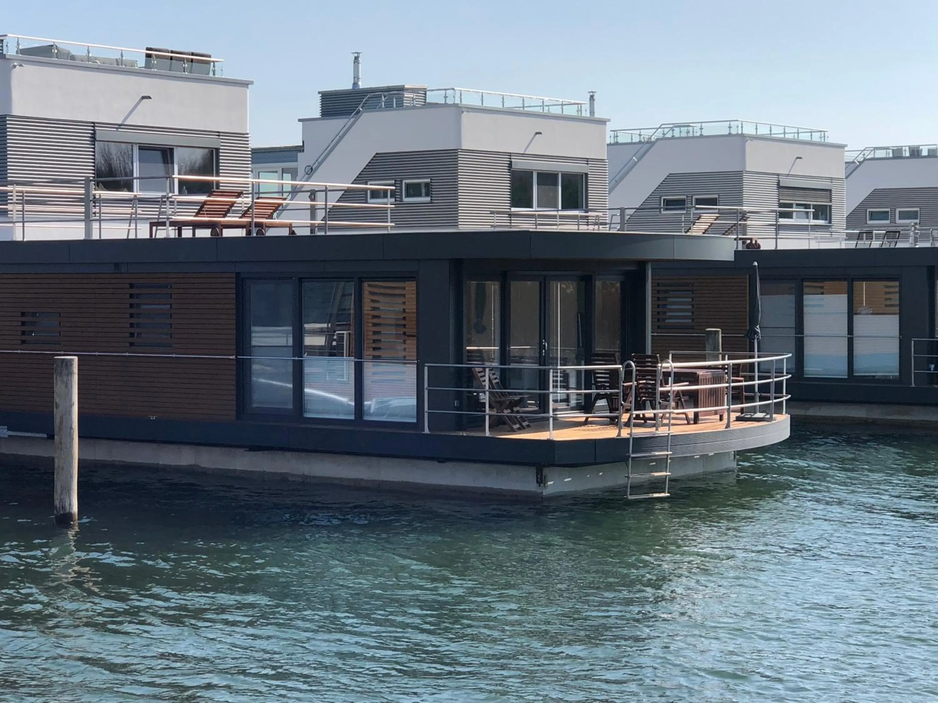 Property building in Hausboot Harmonie