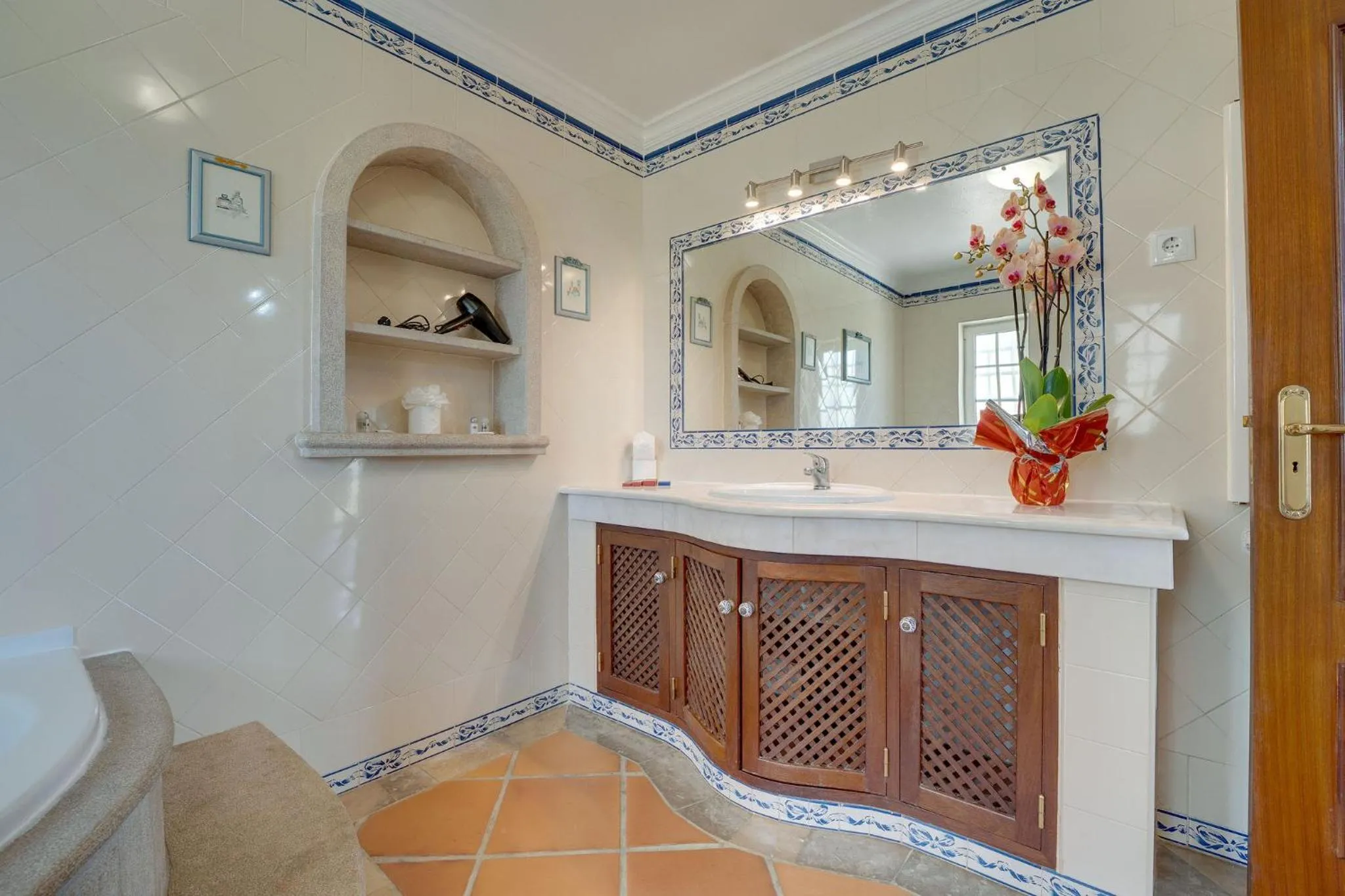 Bathroom in Muthu Balaia Sol