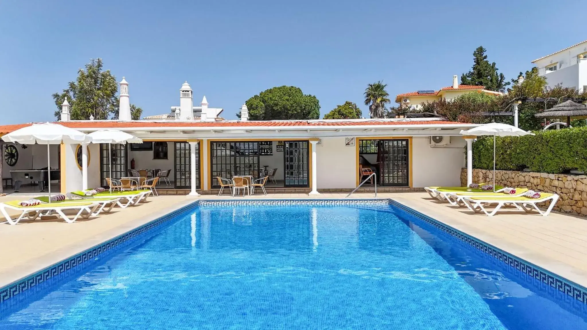 Lounge or bar in Muthu Balaia Sol Lounge or bar in Muthu Balaia Sol