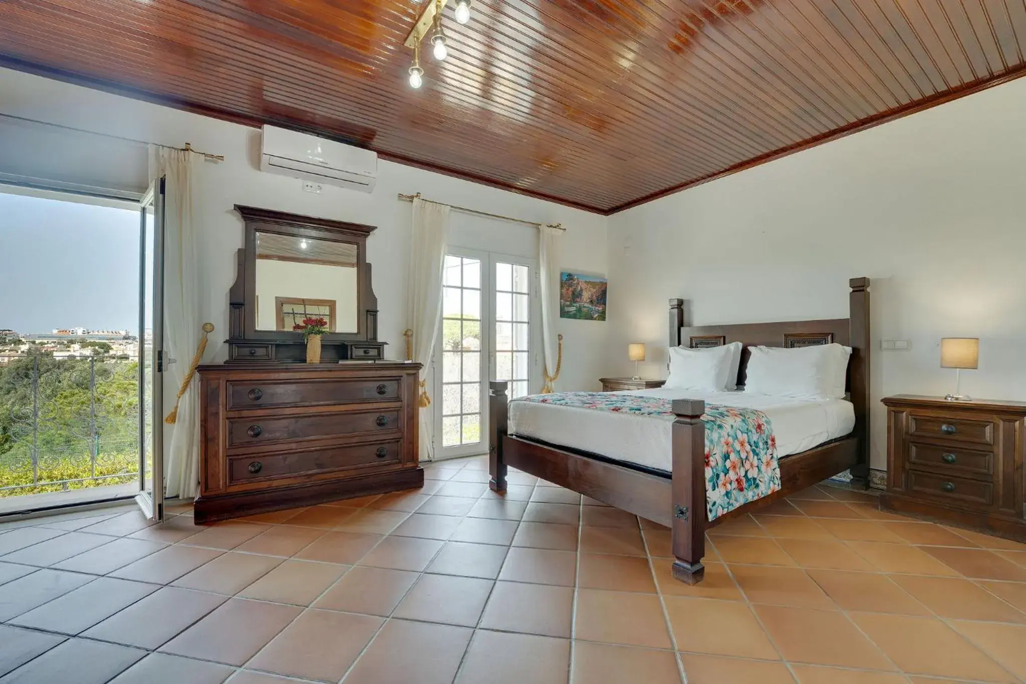 Bedroom, Bed in Muthu Balaia Sol Bedroom, Bed in Muthu Balaia Sol