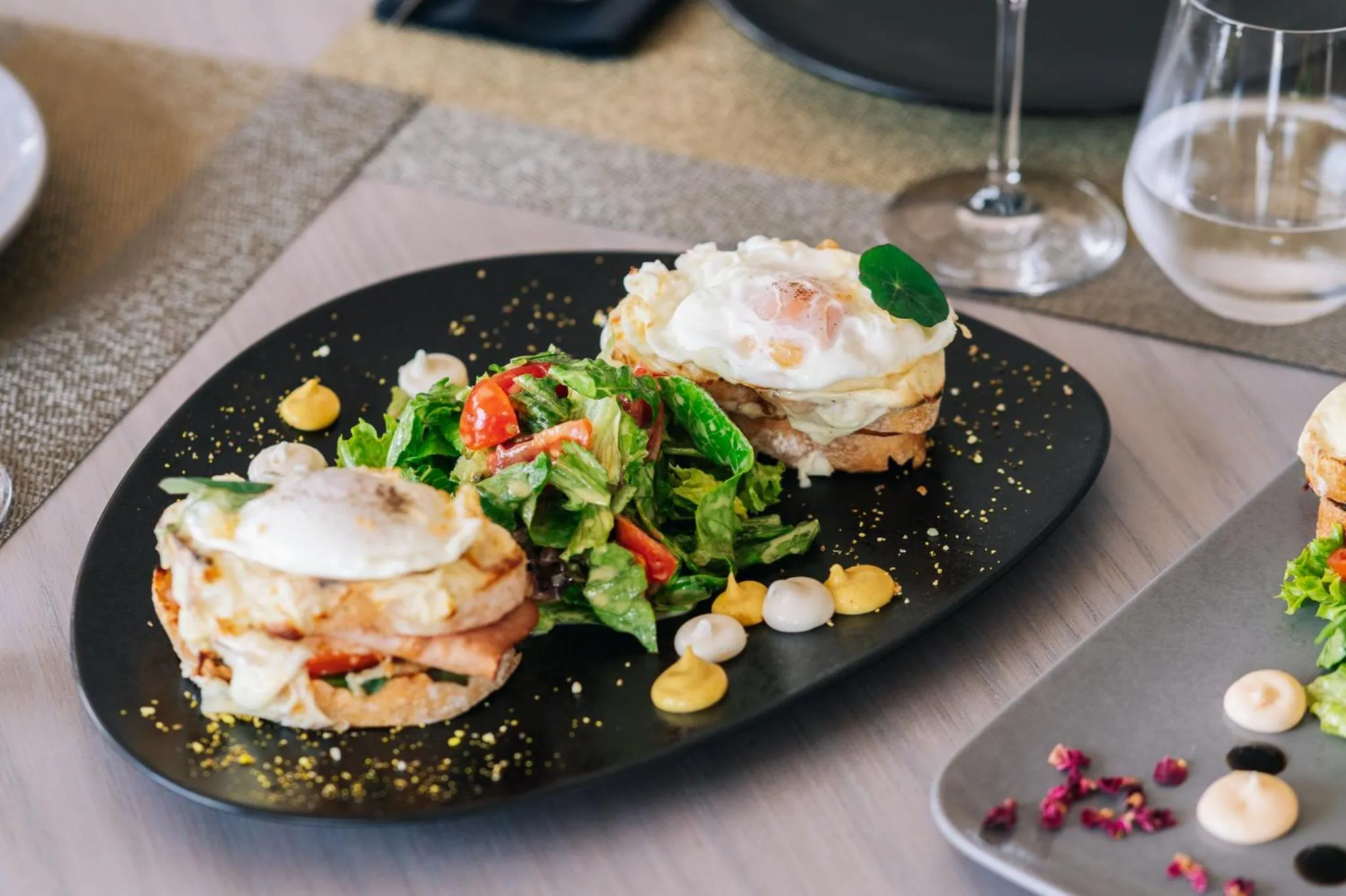 Breakfast in My Way Hotel & Events