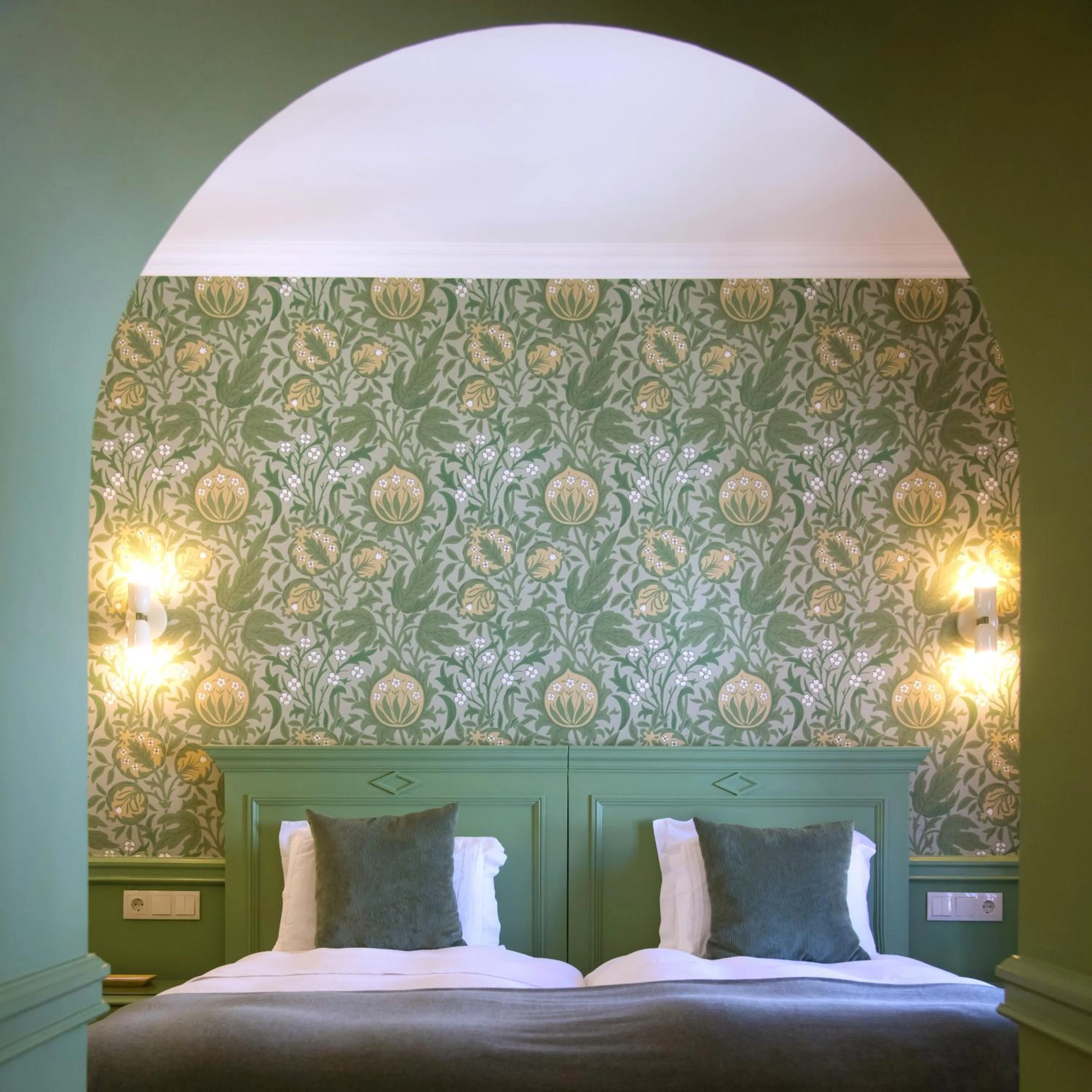 Bed in York House Lisboa Hotel