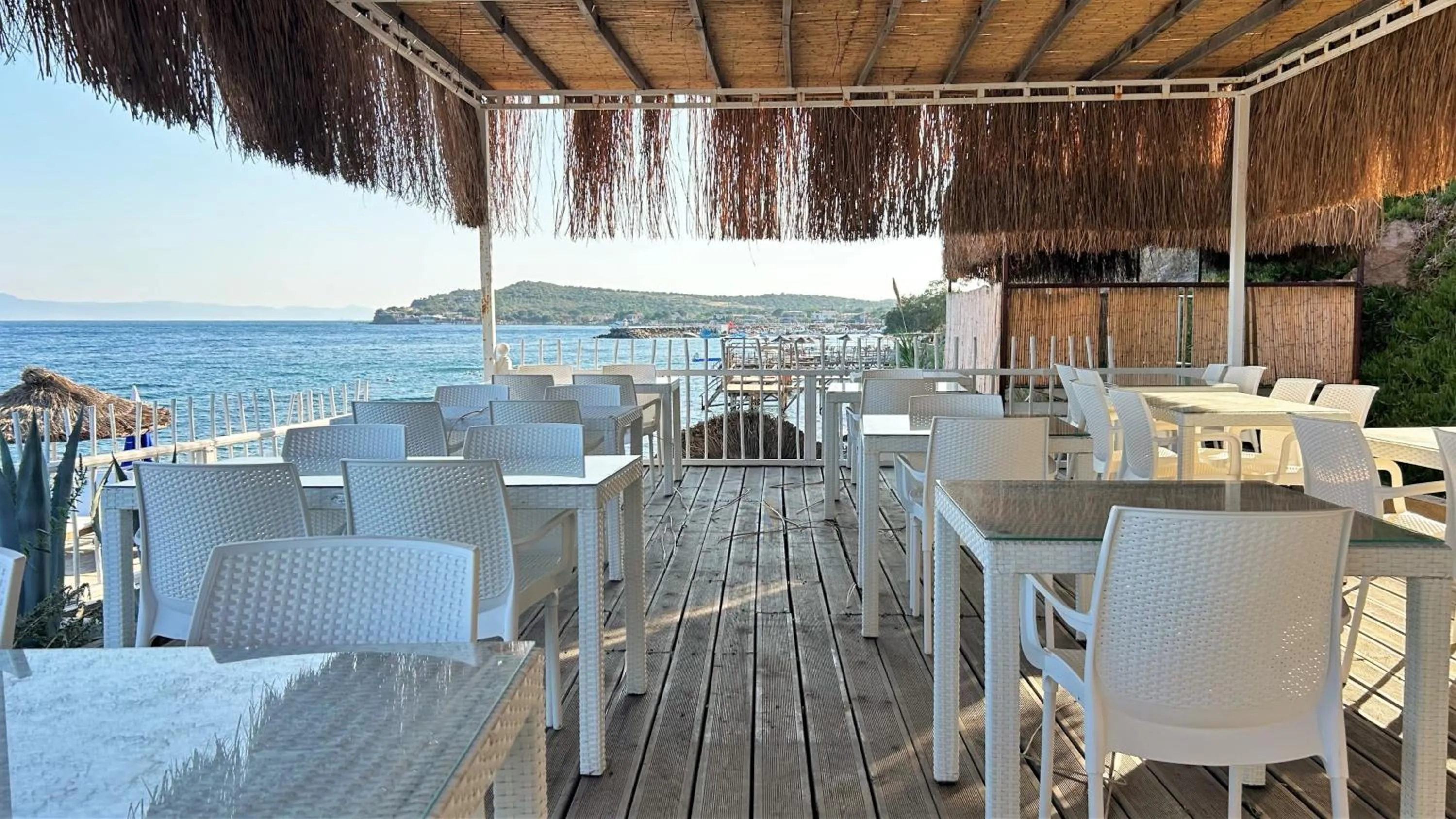 Restaurant/places to eat in Assos Longevity Hotel