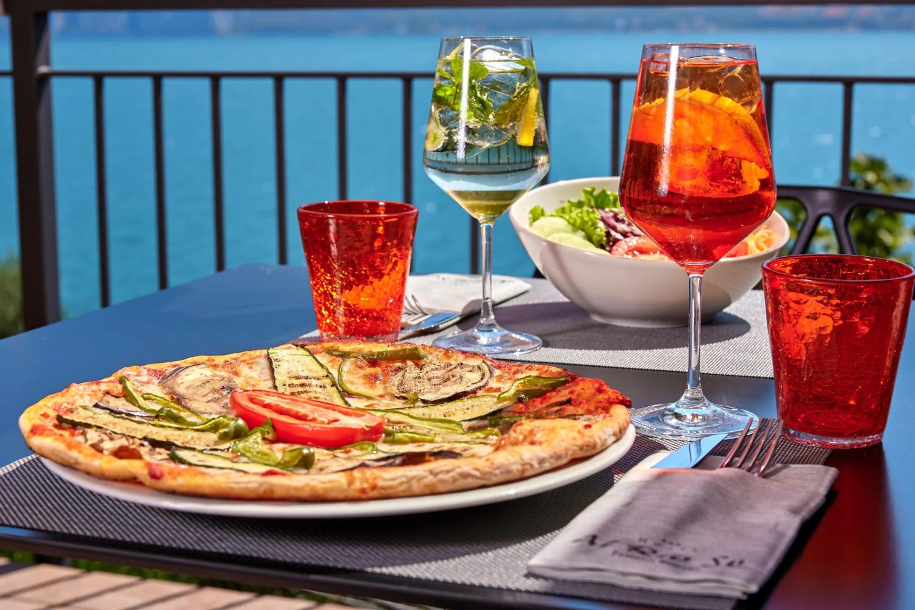 Restaurant/places to eat in Hotel Al Rio Se