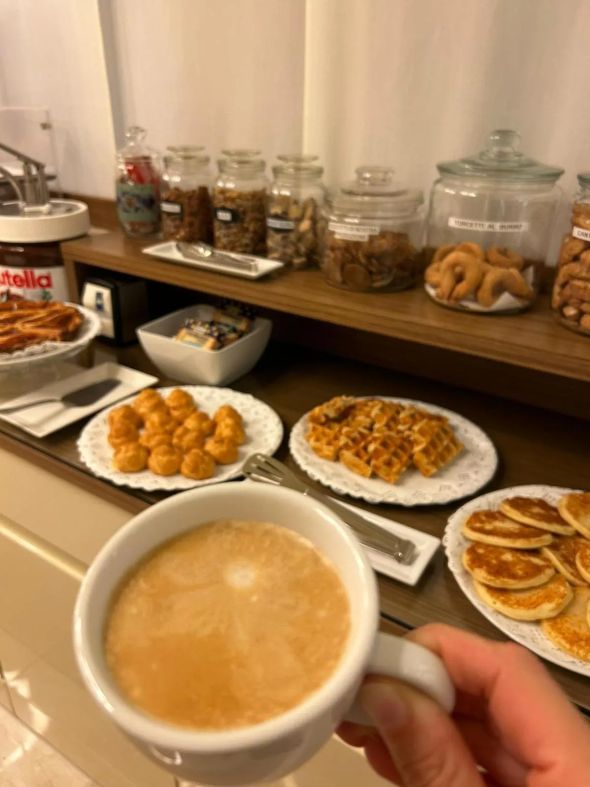 Breakfast in Hotel Motel 2