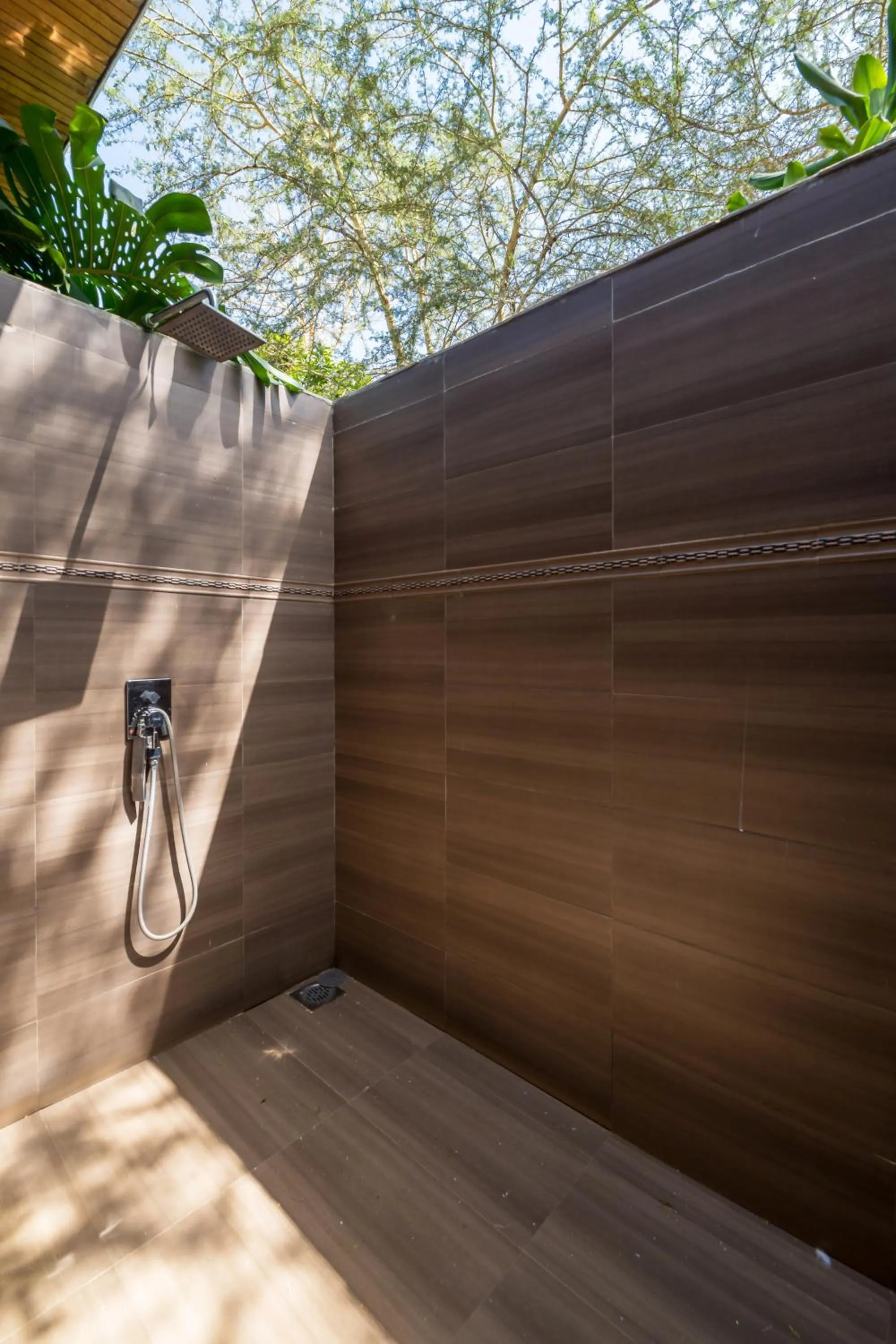 Shower in Ciala Resort Hotels In Kisumu