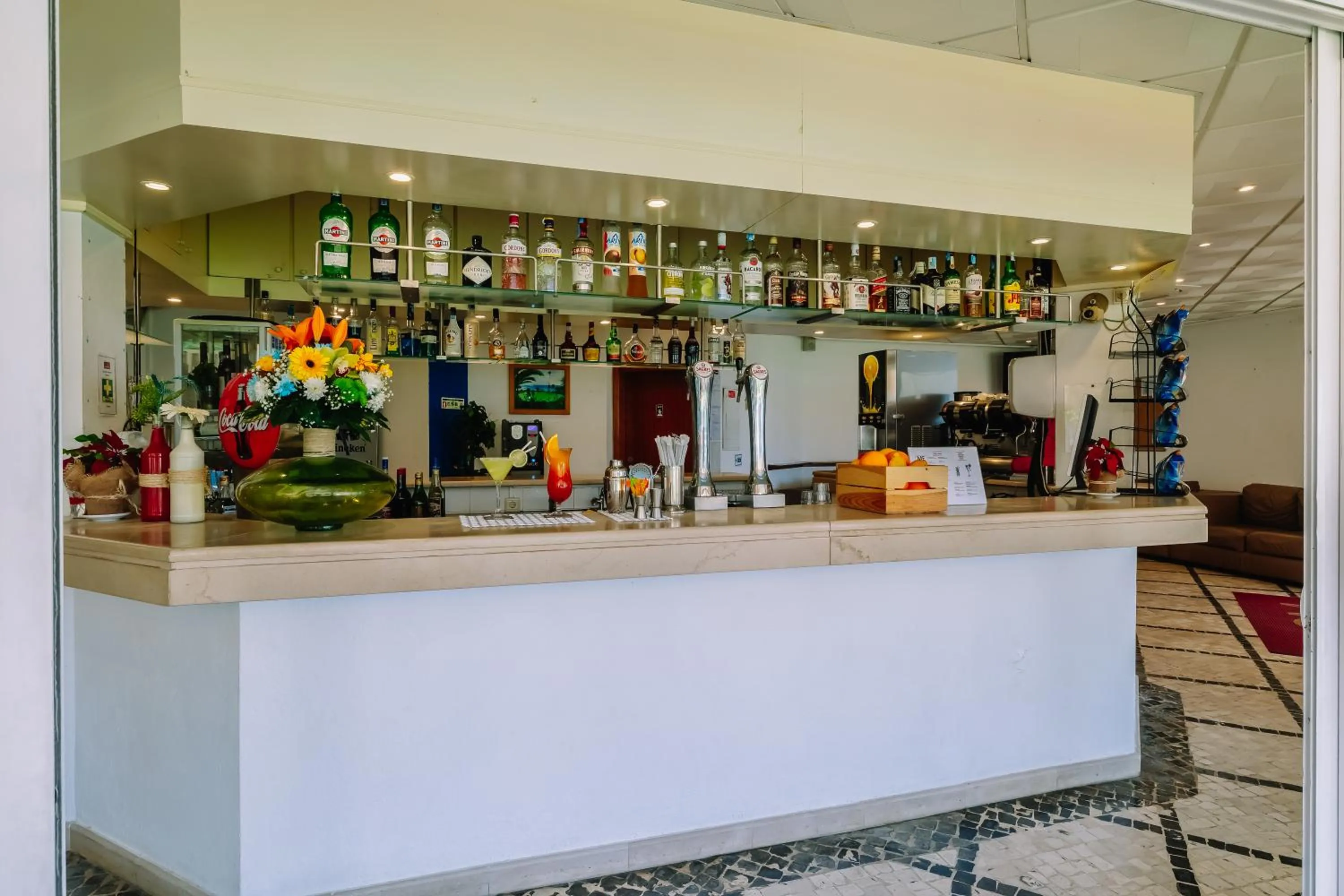 Restaurant/places to eat in Muthu Clube Praia da Oura