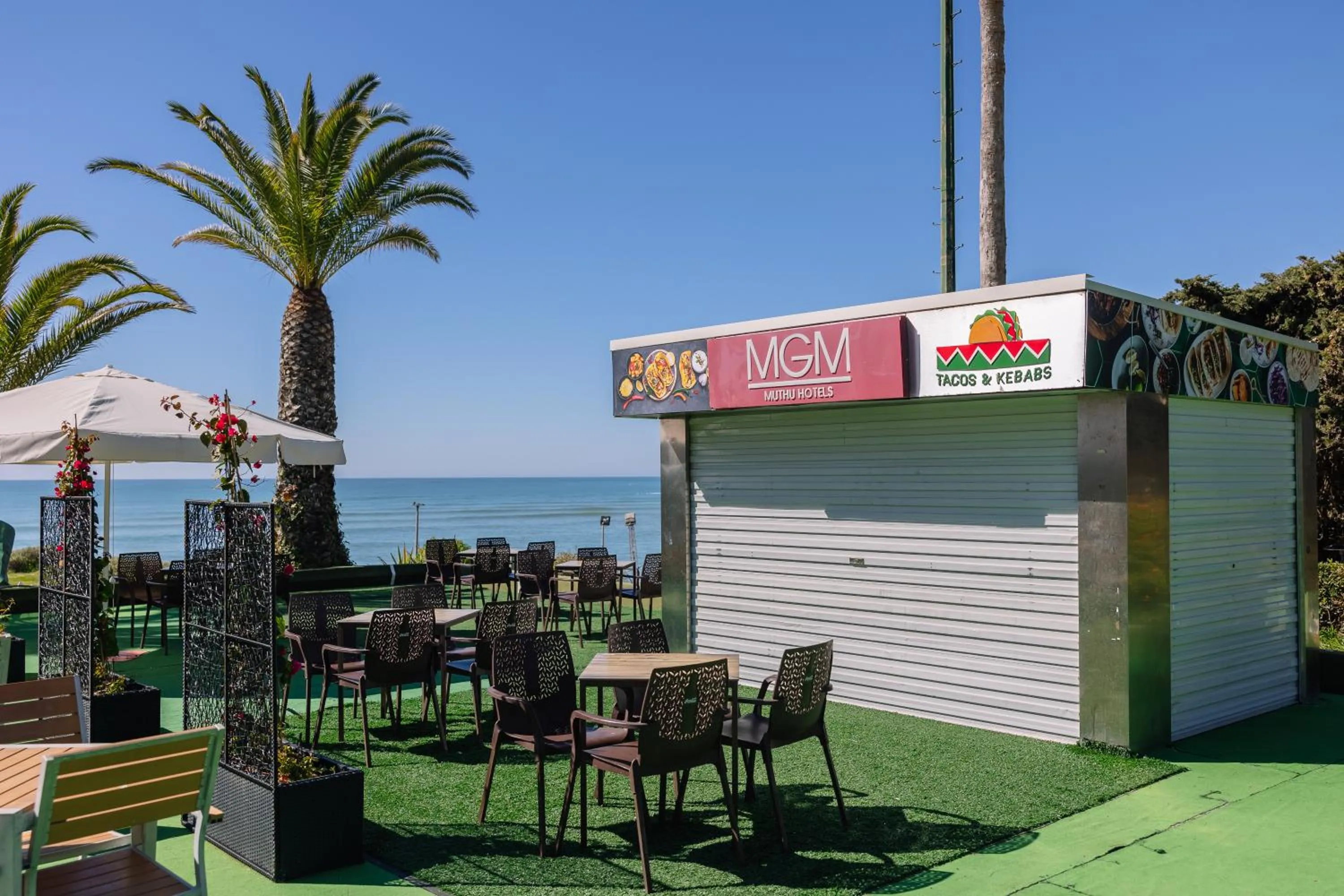 Restaurant/places to eat in Muthu Clube Praia da Oura