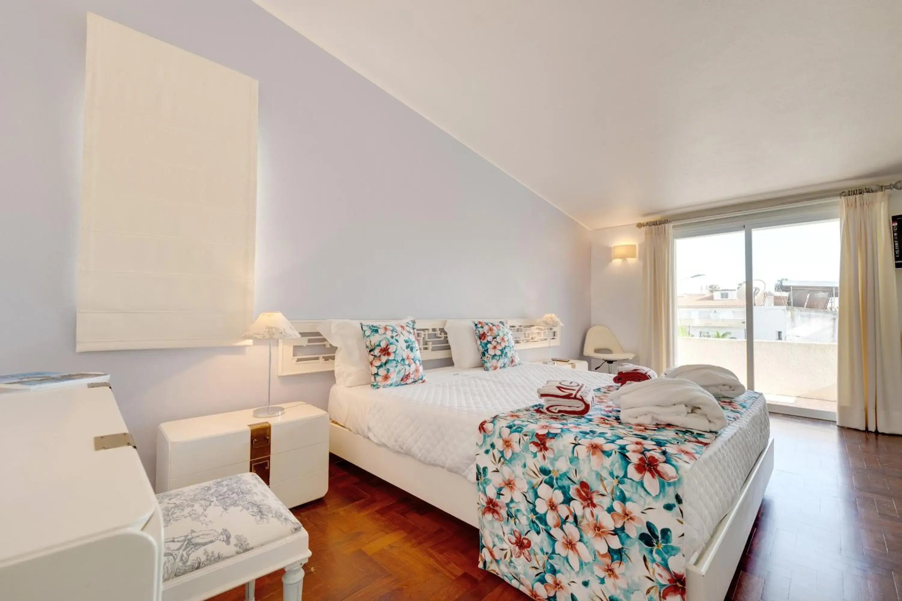 Bedroom, Bed in Muthu Clube Praia da Oura Bedroom, Bed in Muthu Clube Praia da Oura