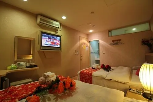 Bed in Tanxiang Resort Hotel Sun Moon Lake Harbour - Sun Moon Lake Pier