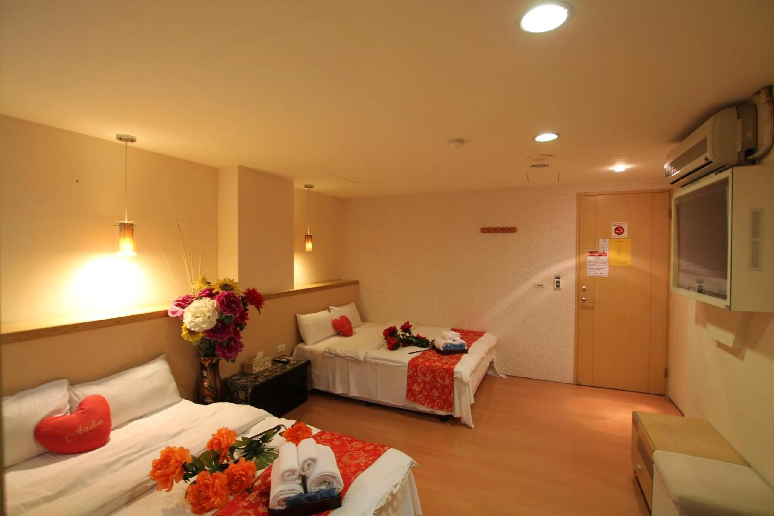 Photo of the whole room, Bed in Tanxiang Resort Hotel Sun Moon Lake Harbour - Sun Moon Lake Pier