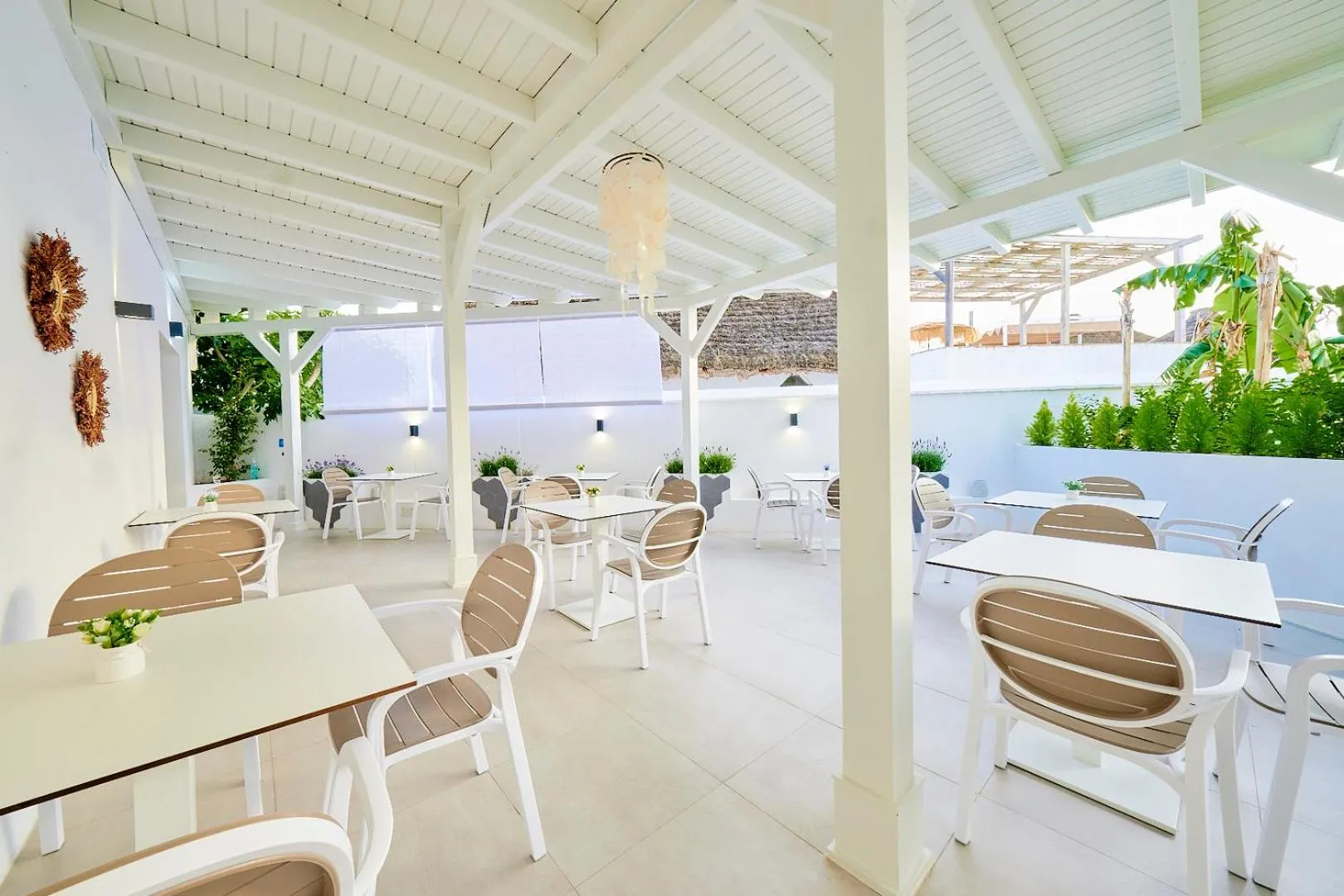 Property building in Labreña Hotel