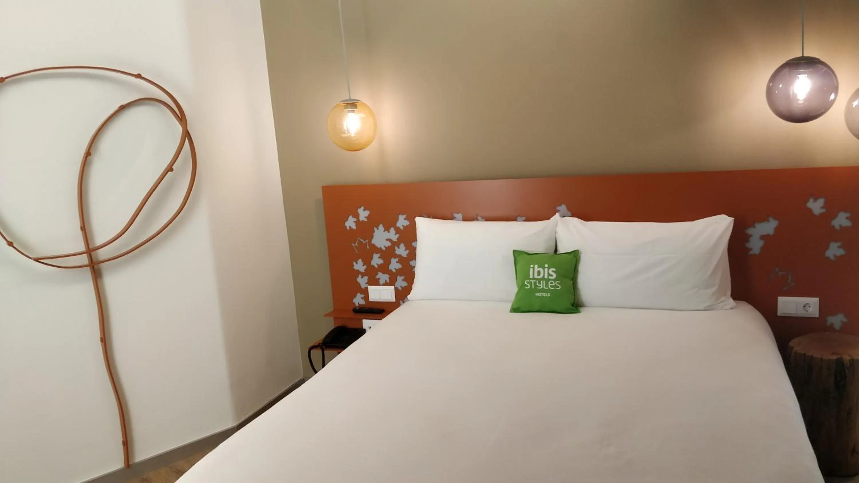 Bed in Ibis Styles Lisboa Centro Marquês de Pombal