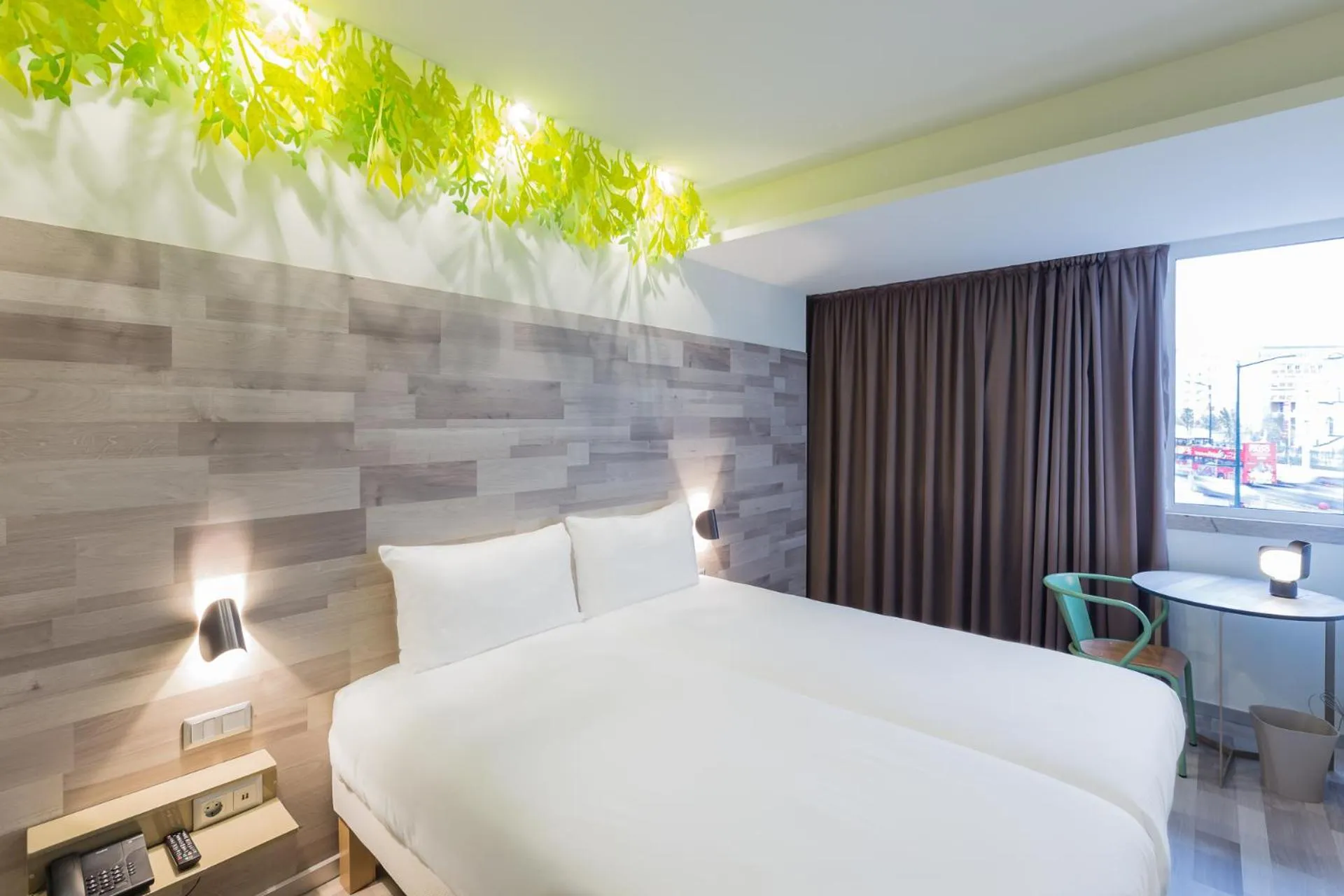 Bed in Ibis Styles Lisboa Centro Marquês de Pombal