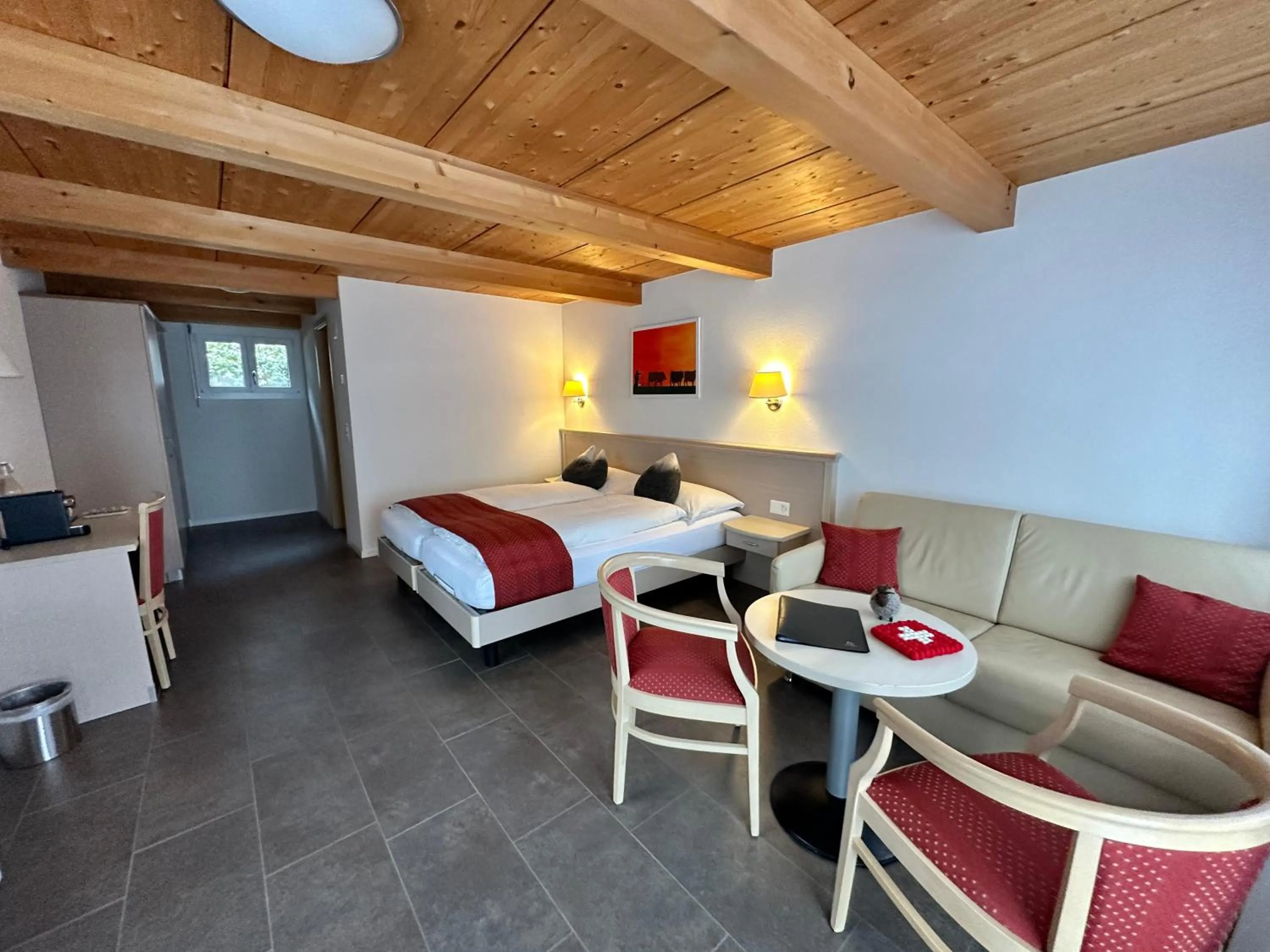 Photo of the whole room in Chalet Gafri -Boutique B&B - comfort and hospitality - near Interlaken