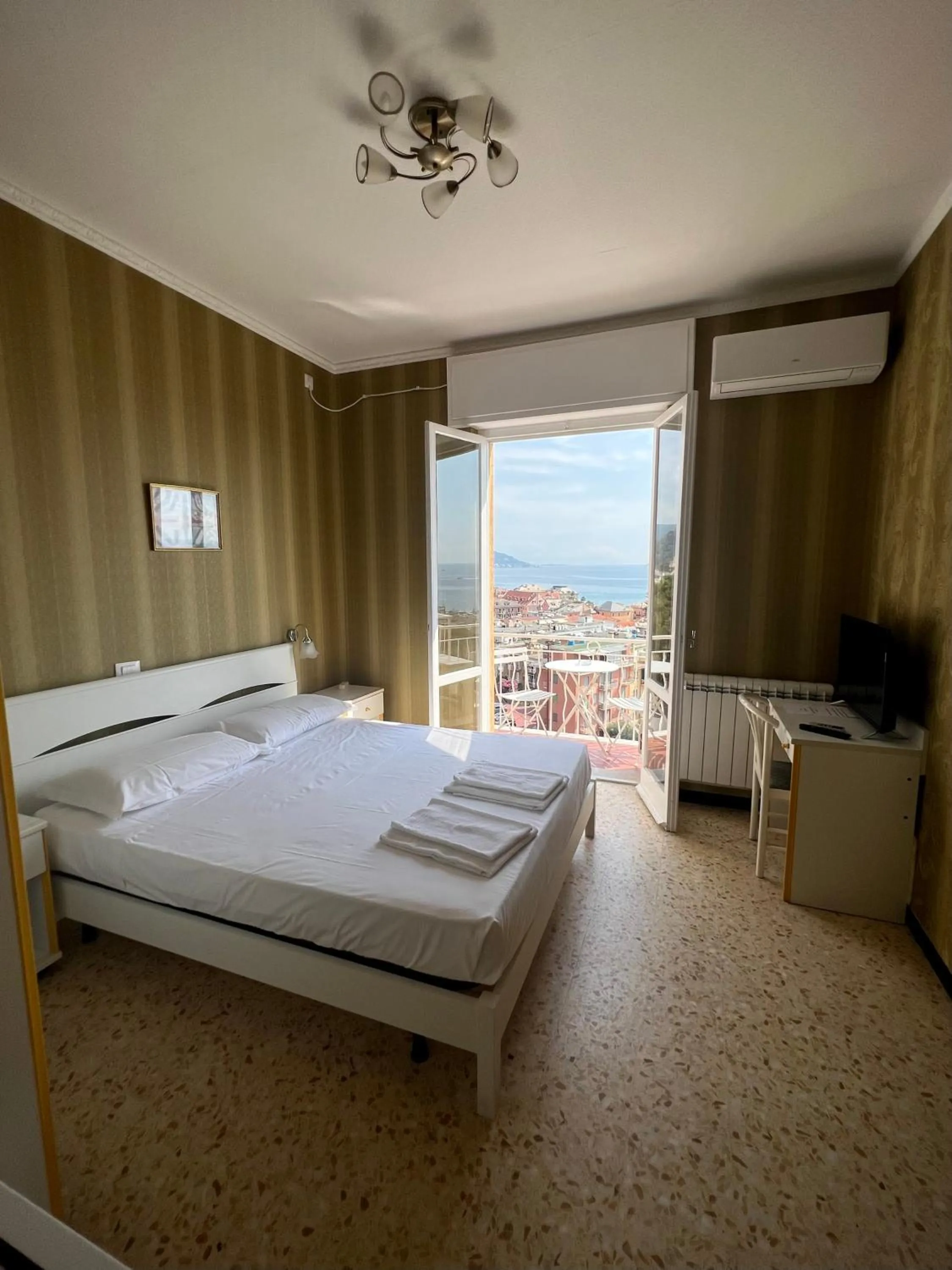 TV and multimedia in Hotel Pineta