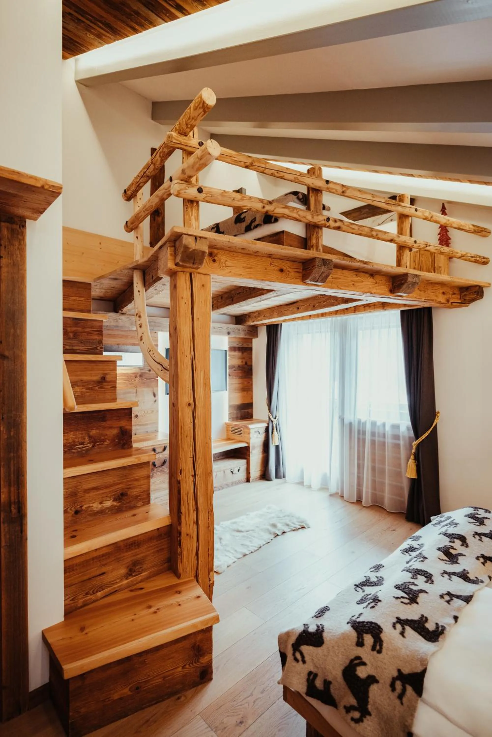 Bed in Hotel Alpenrose