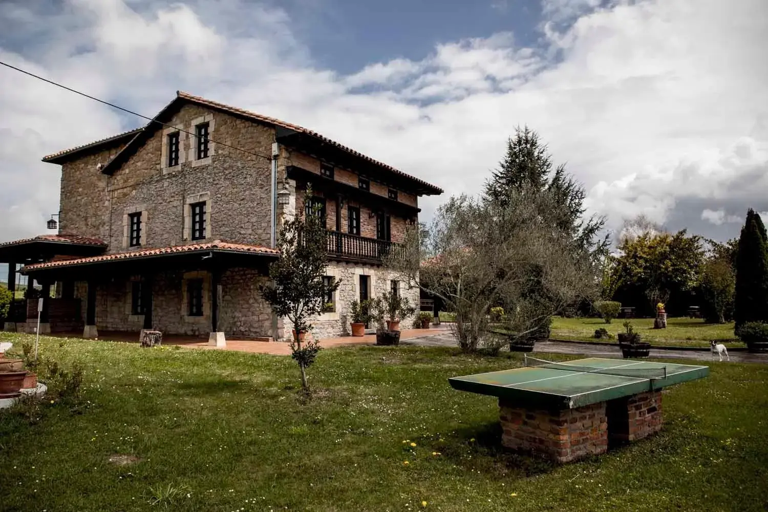 Property building in Apartamentos La Gloria Property building in Apartamentos La Gloria