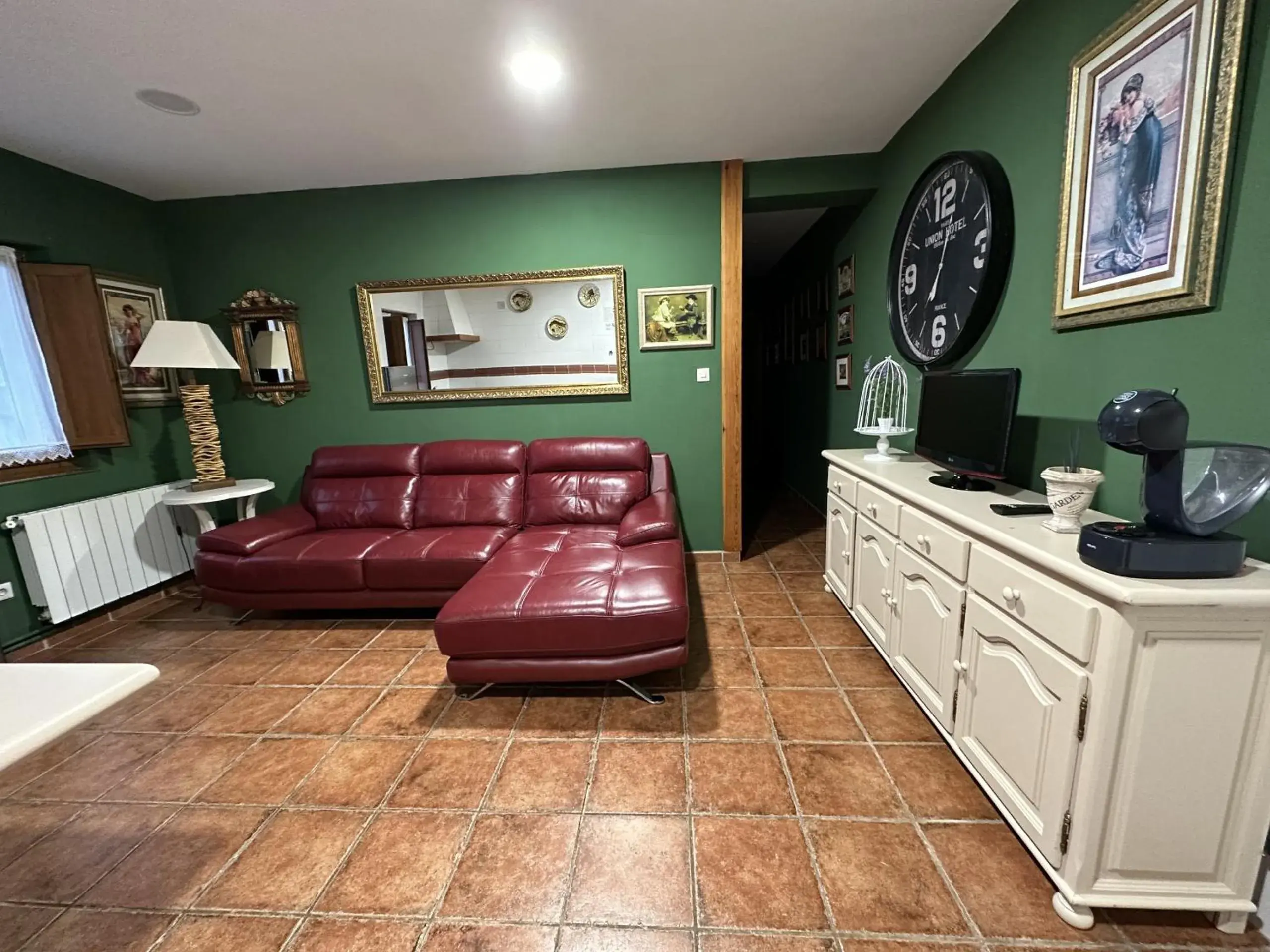 Living room in Apartamentos La Gloria Living room in Apartamentos La Gloria