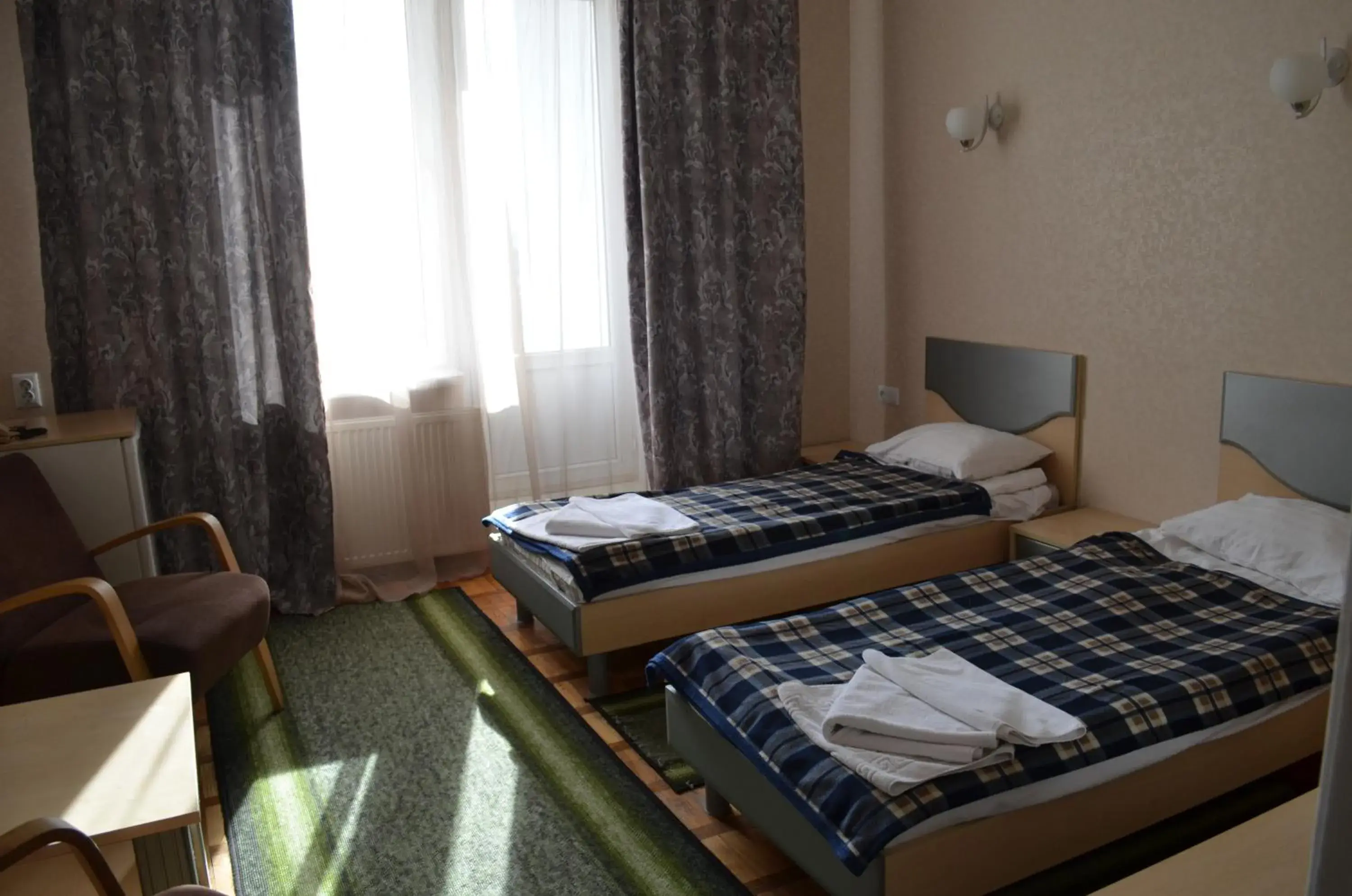 Twin Room in Gostiniy Dvor Twin Room in Gostiniy Dvor