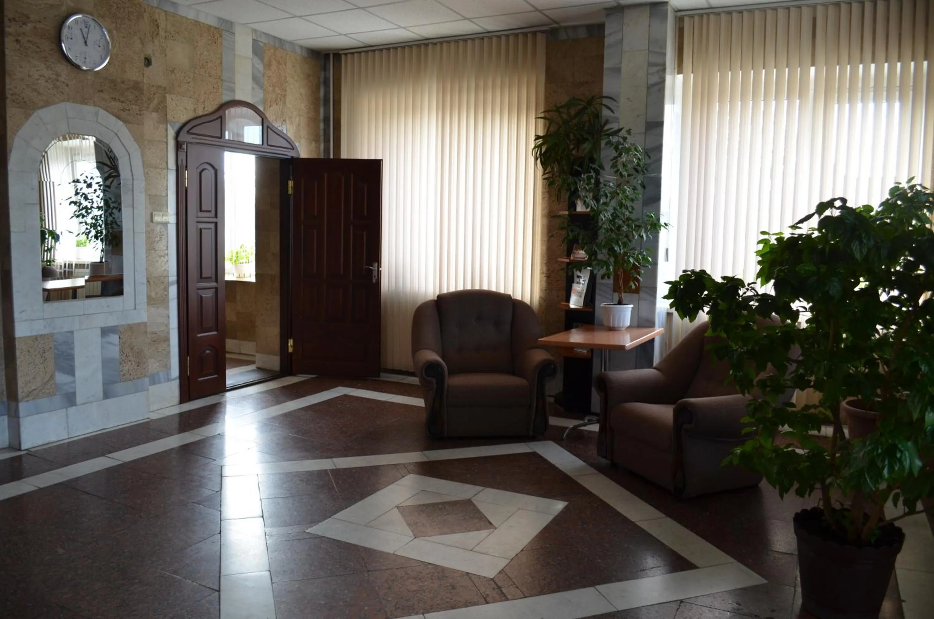 Facade/entrance in Gostiniy Dvor