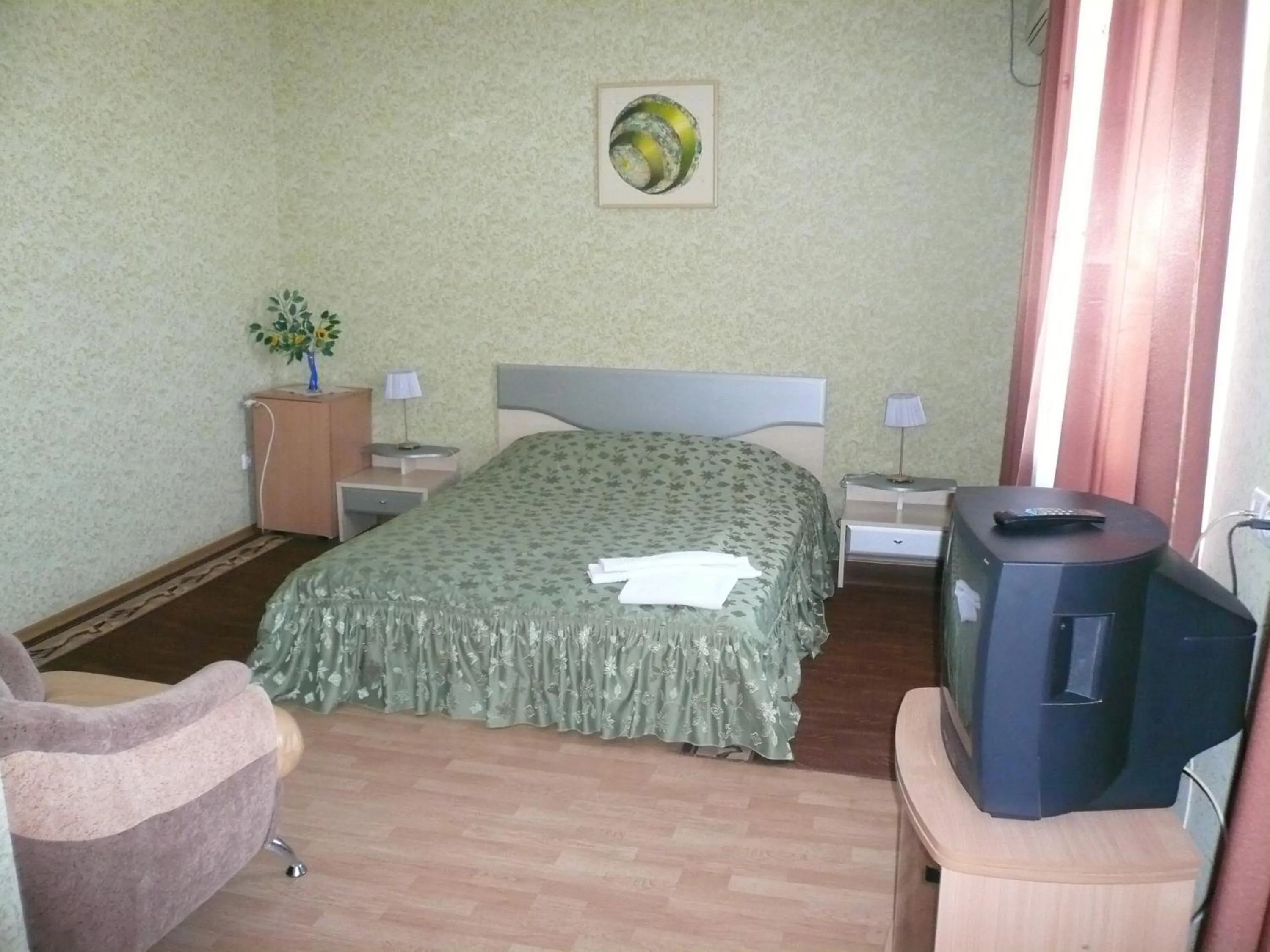 Bed in Gostiniy Dvor