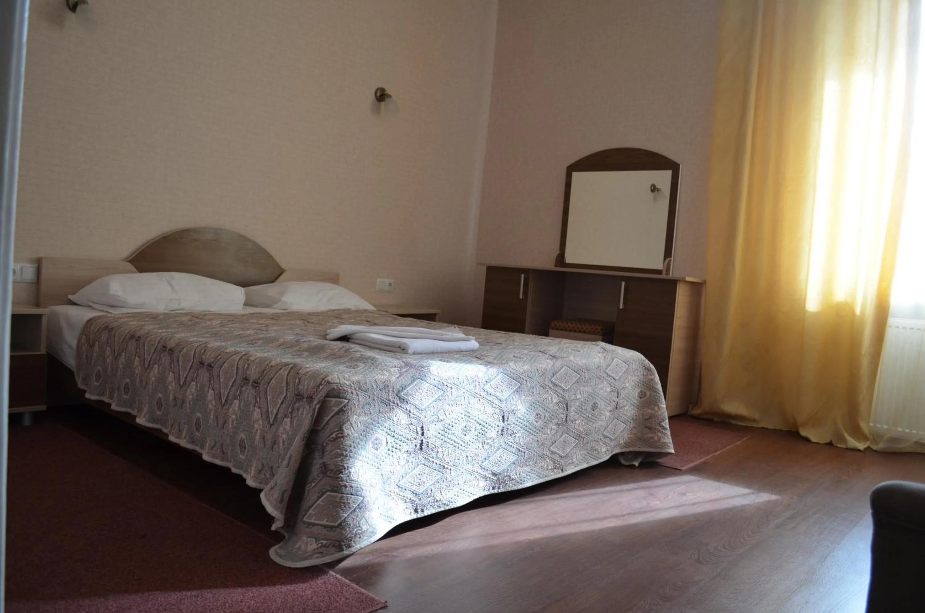Bed in Gostiniy Dvor