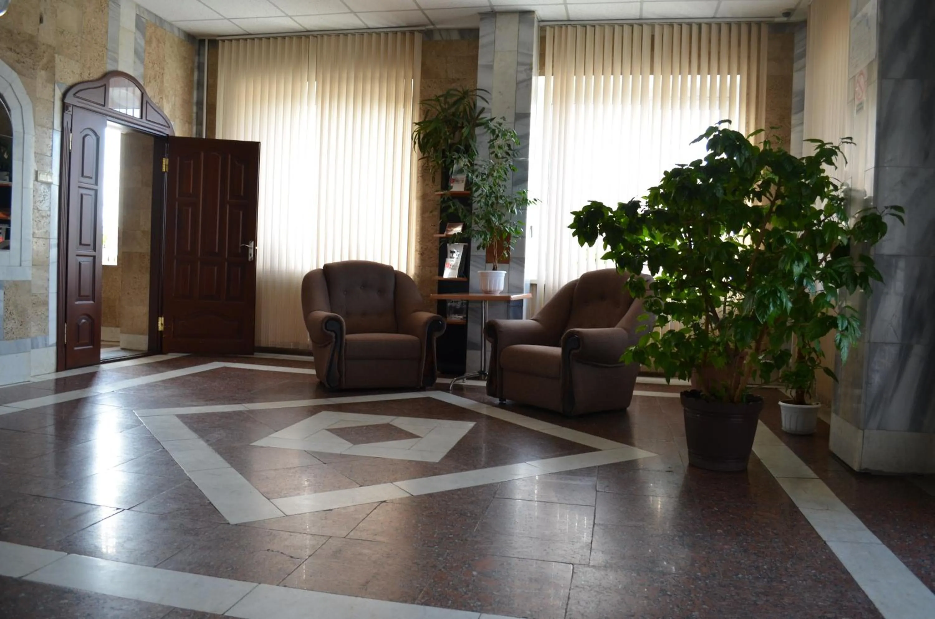 Facade/entrance in Gostiniy Dvor