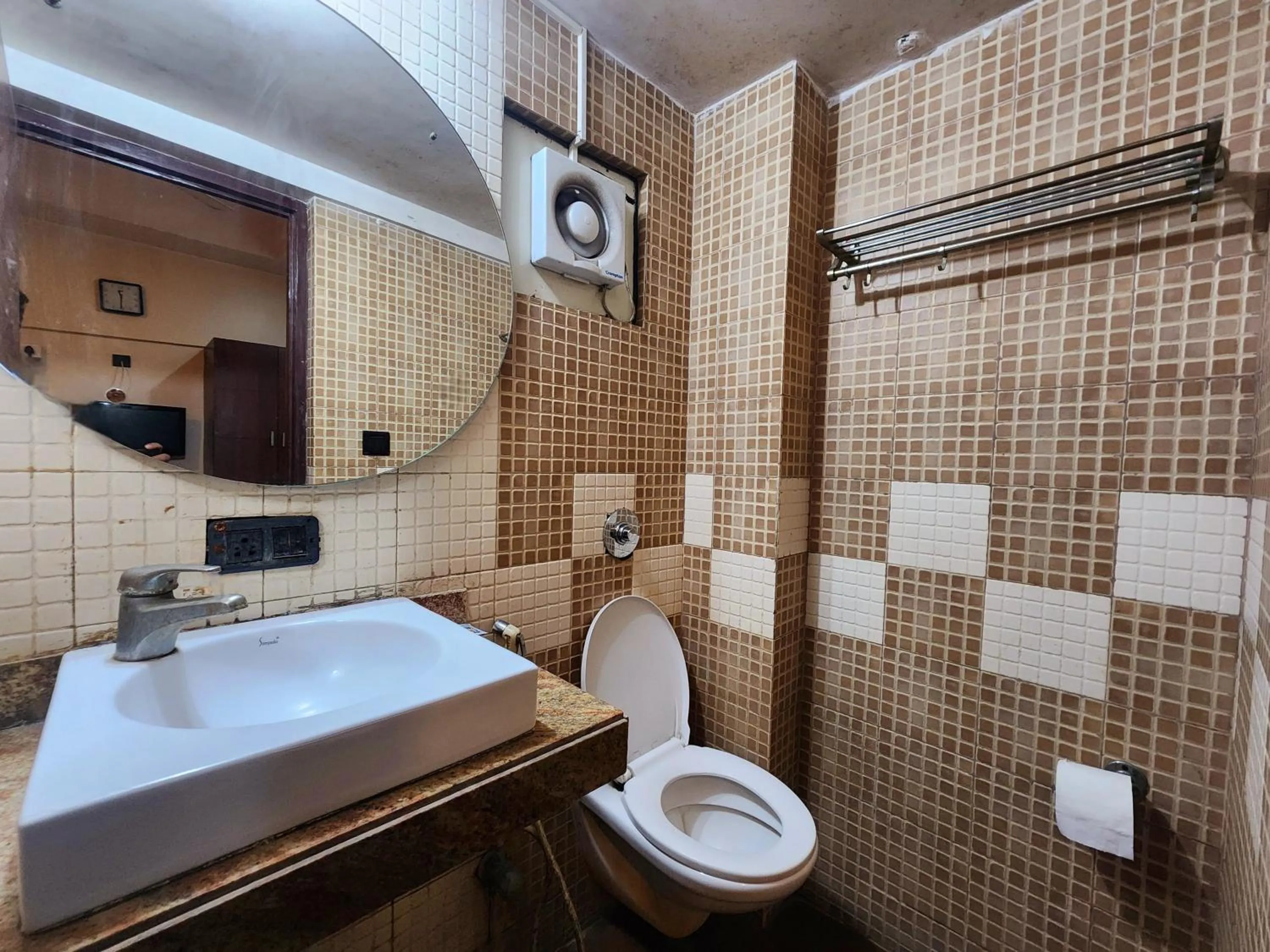 Bathroom in Bhammar's Inn - A Pure Veg