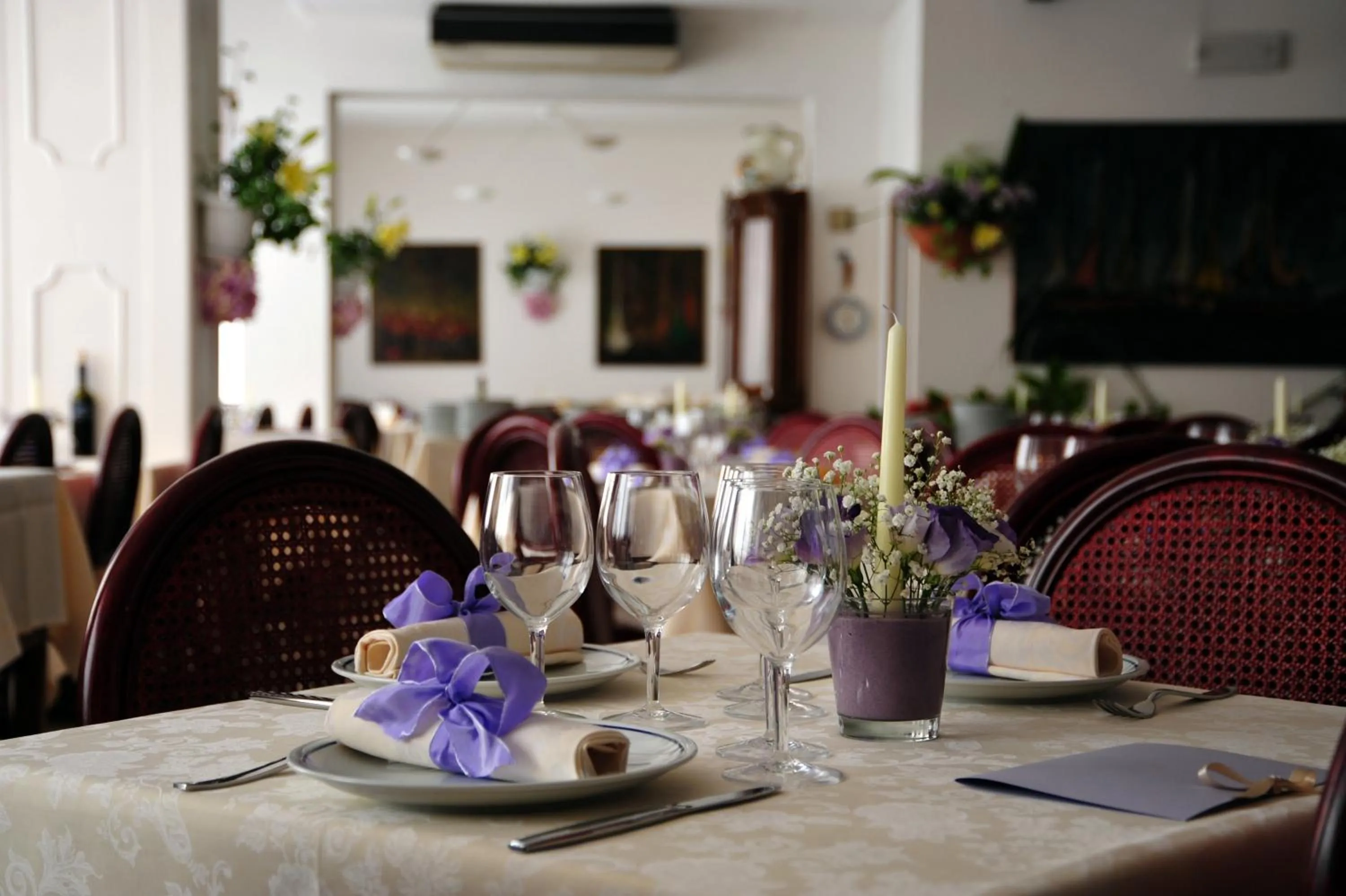 Restaurant/places to eat in Hotel Beny