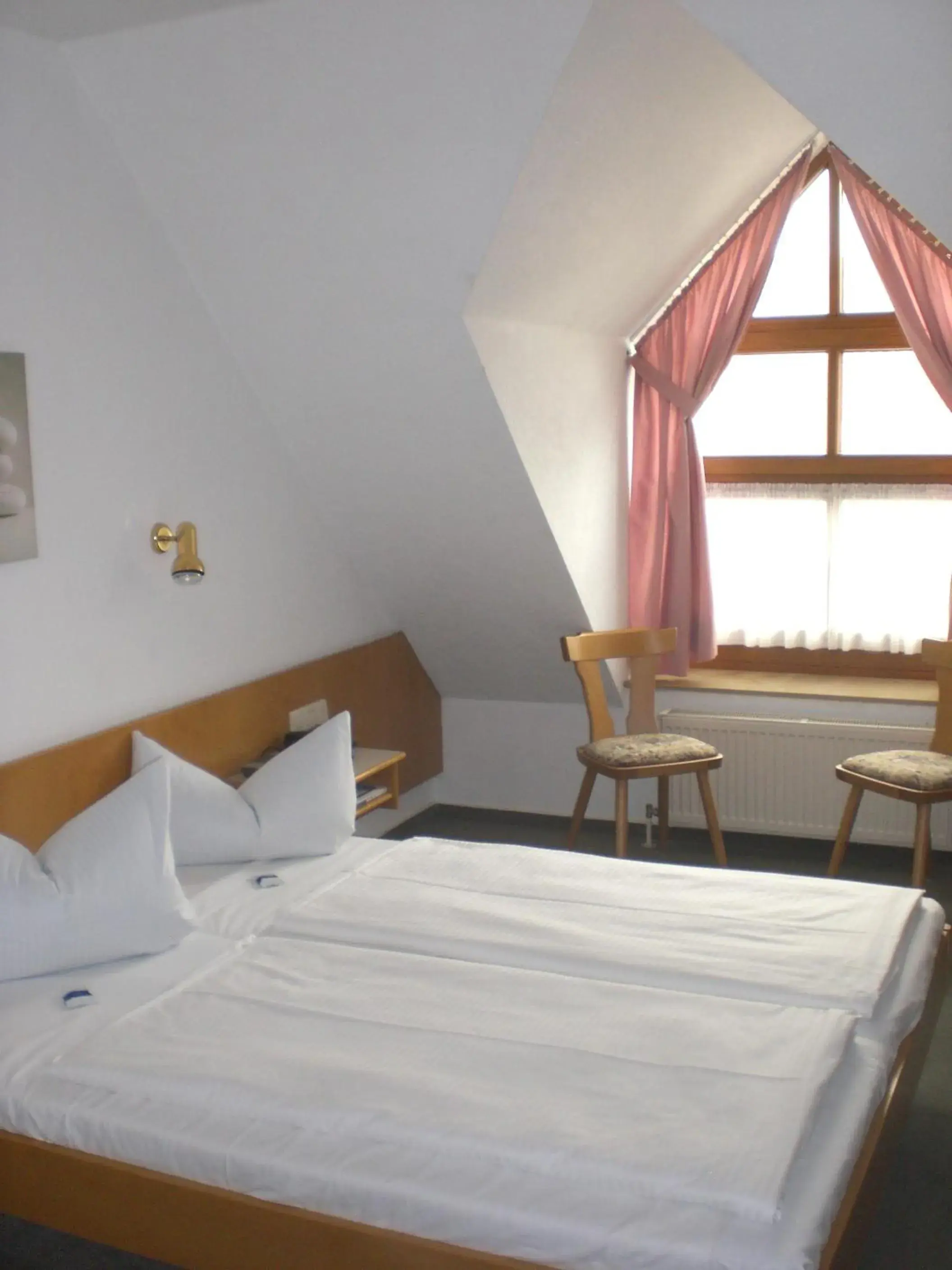 Double Room - single occupancy in Hotel Garni Schmid Double Room - single occupancy in Hotel Garni Schmid