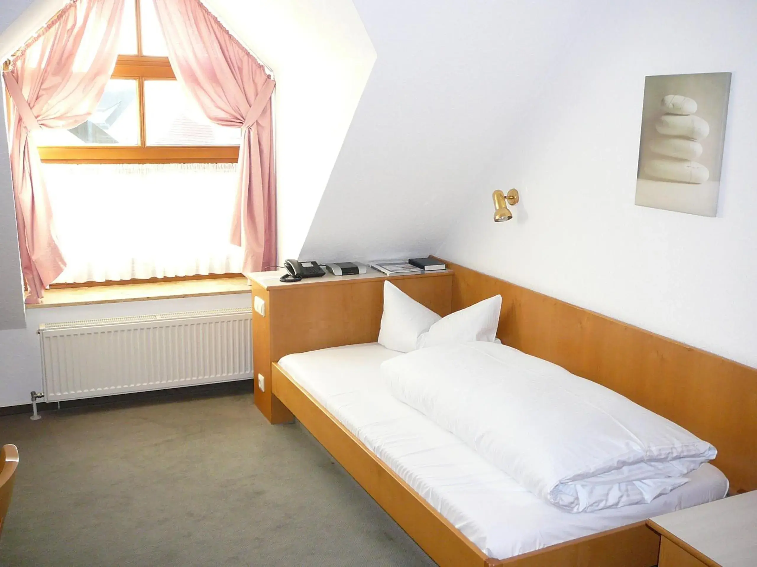 Standard Single Room - single occupancy in Hotel Garni Schmid Standard Single Room - single occupancy in Hotel Garni Schmid