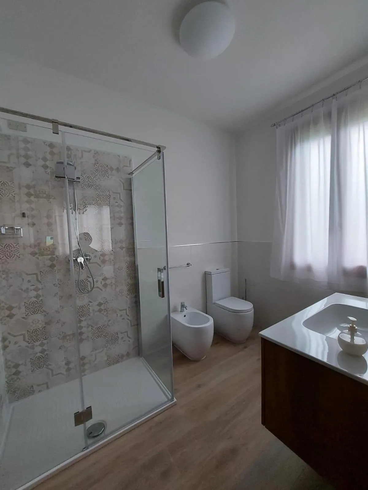 Shower in Gli Oleandri B&B