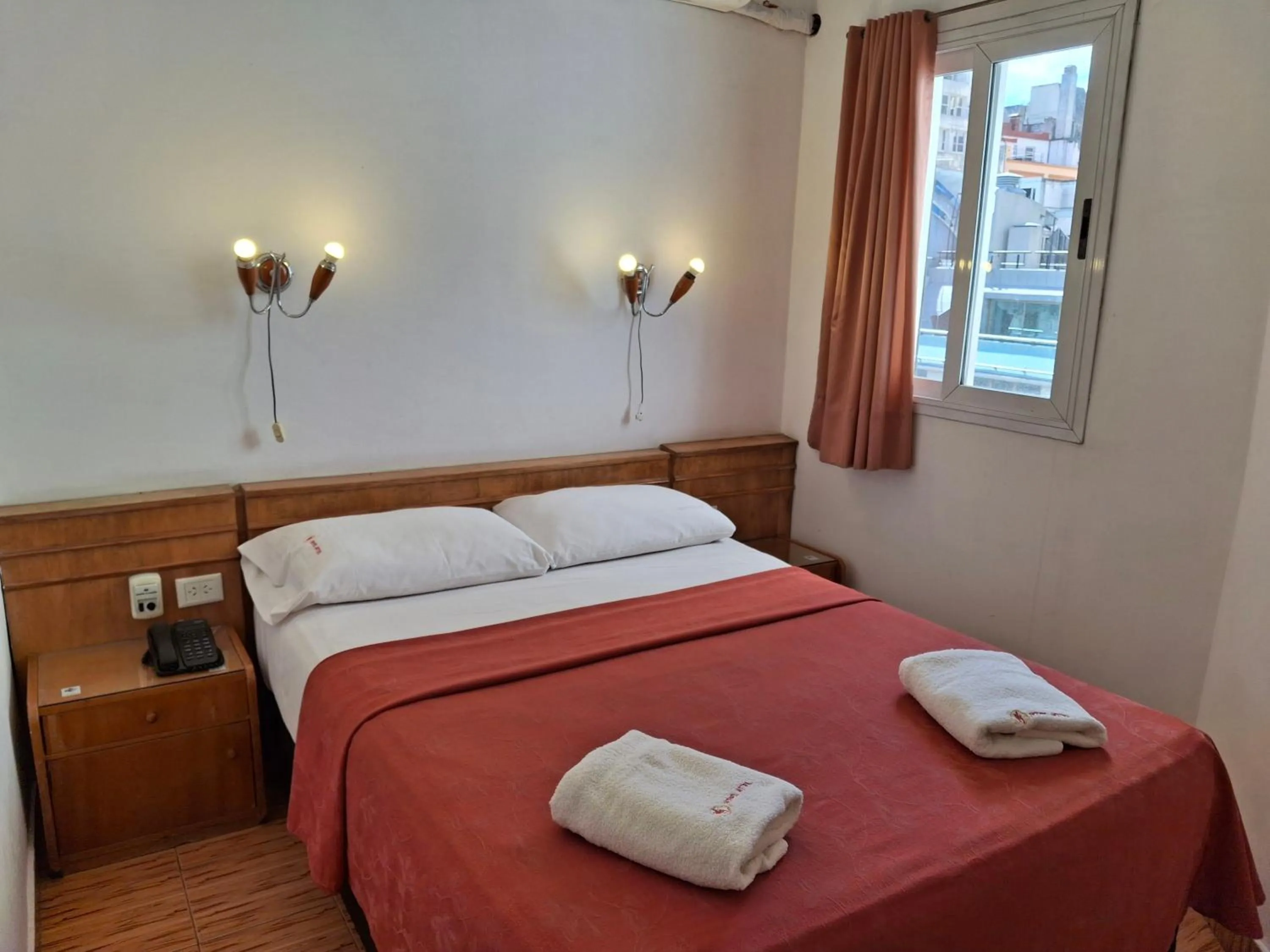 Bedroom, Bed in Novel Hotel