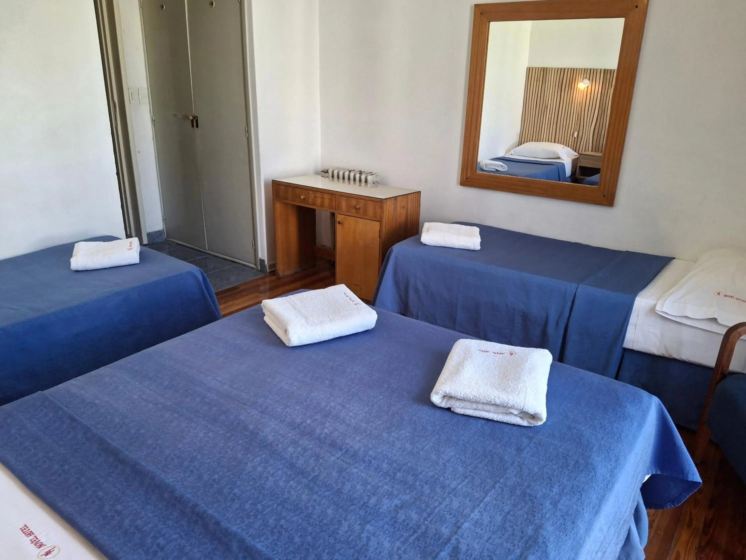 Bedroom, Bed in Novel Hotel