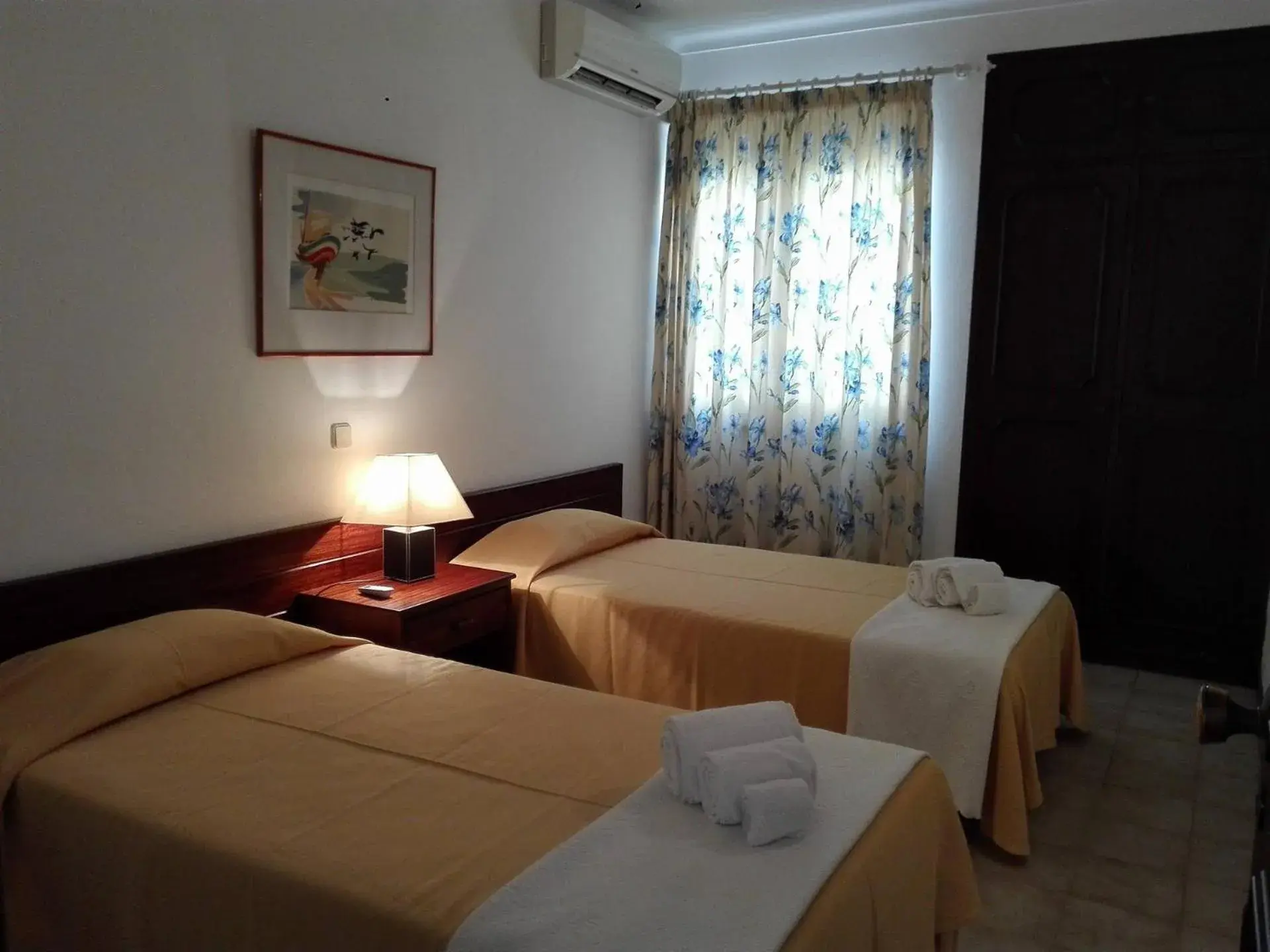 Bedroom in Apartamentos da Balaia Bedroom in Apartamentos da Balaia