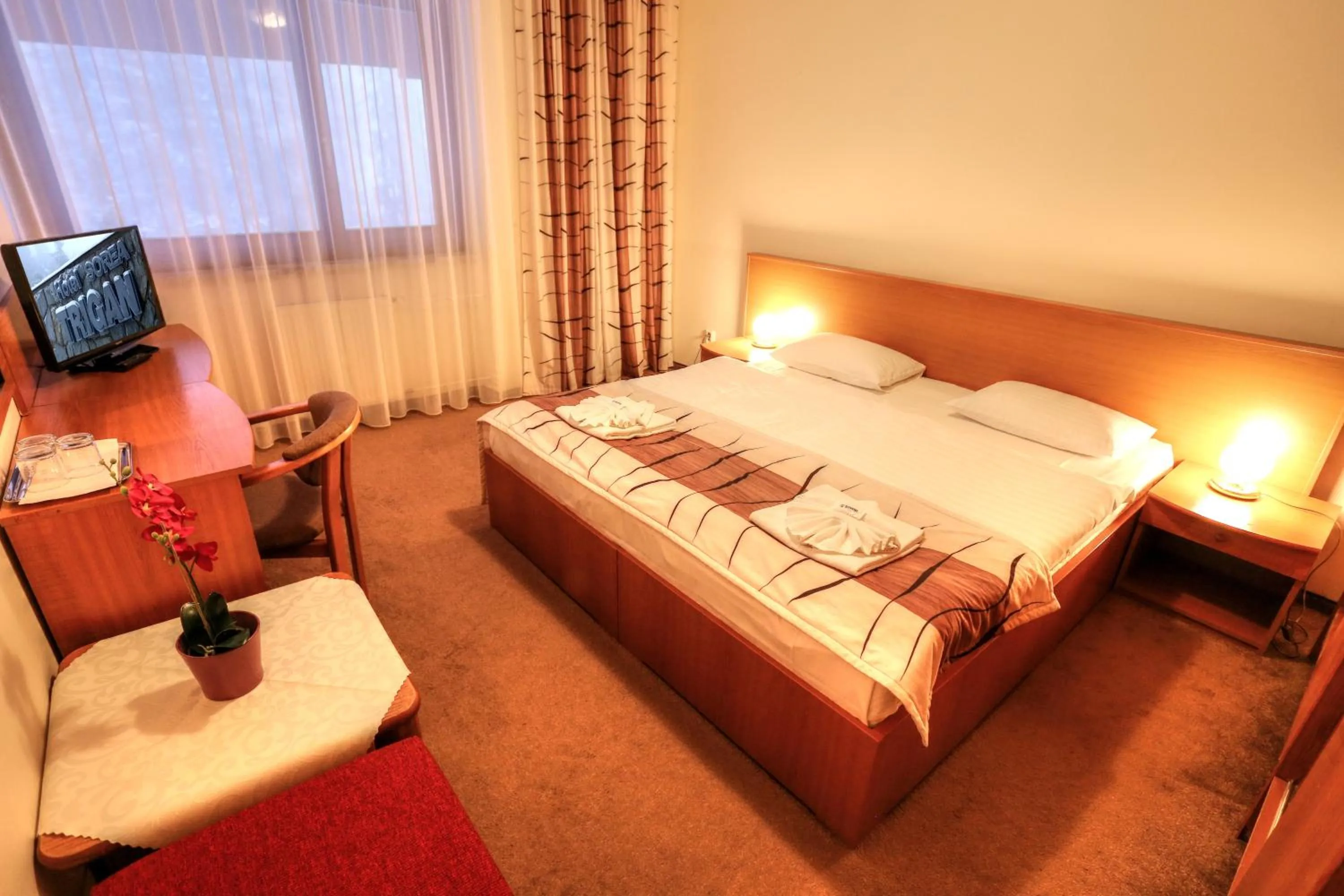 Bed in Hotel SOREA TRIGAN