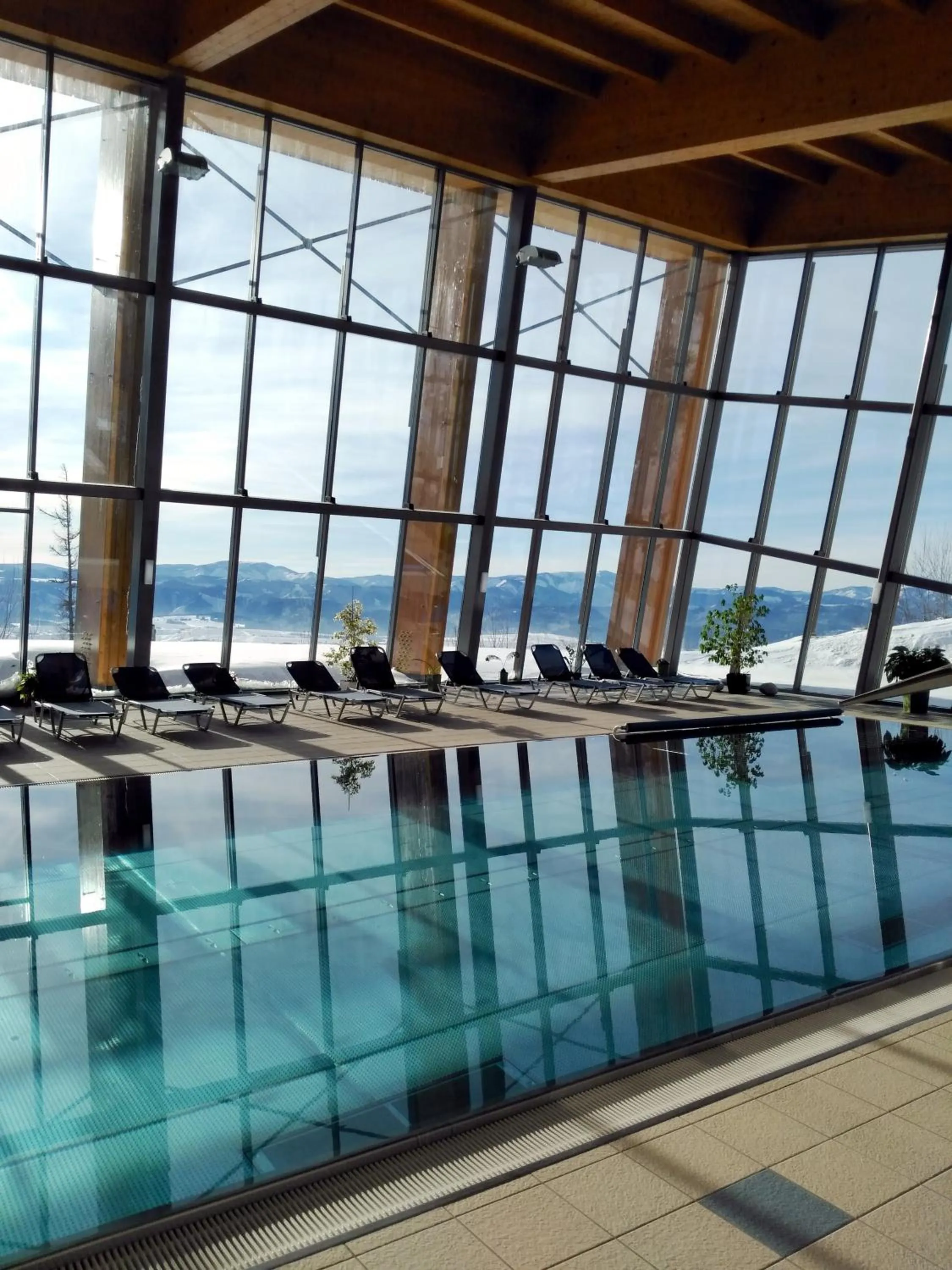 Swimming pool in Hotel SOREA TRIGAN