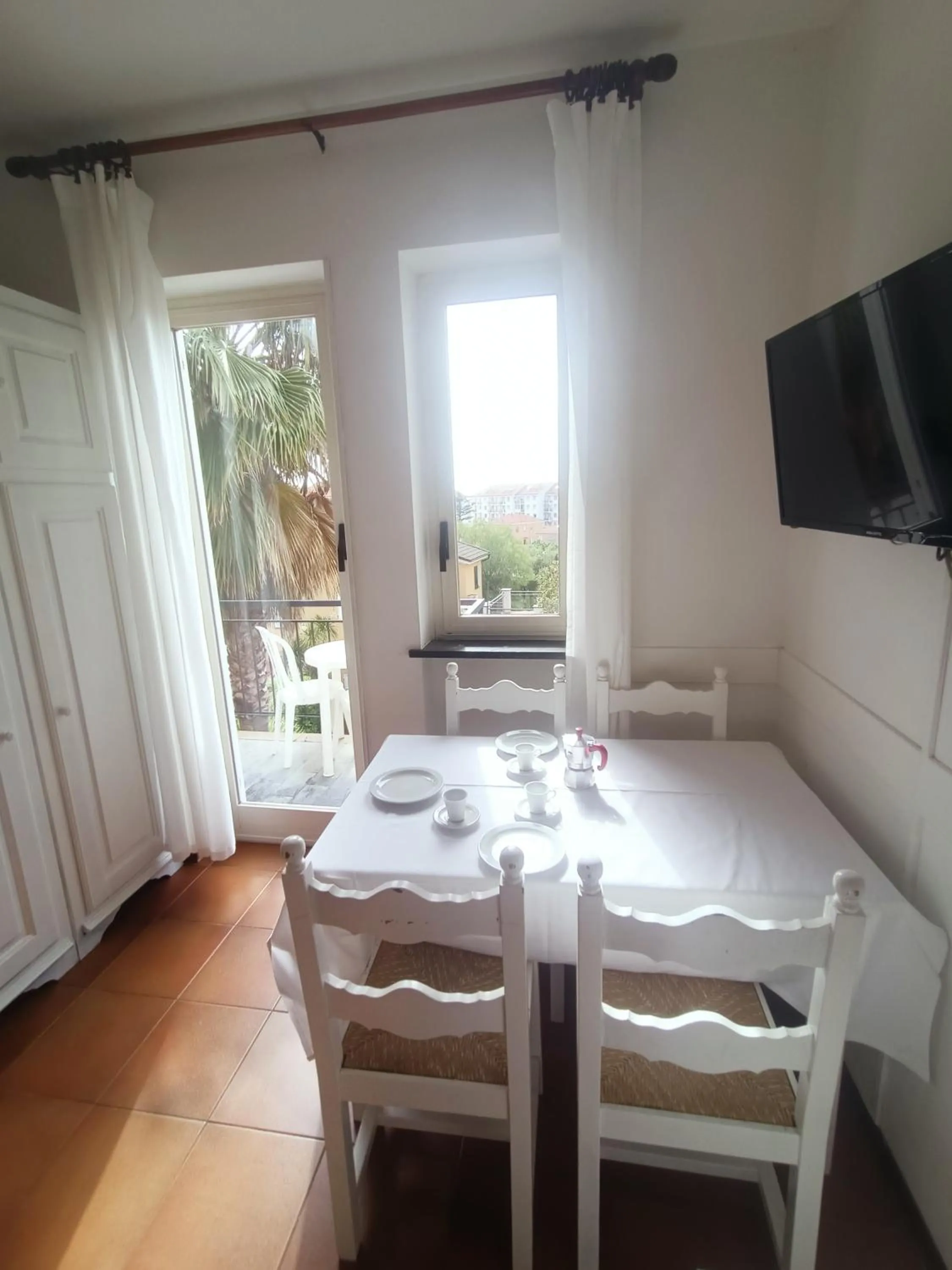 Dining area in Residence La Meridiana