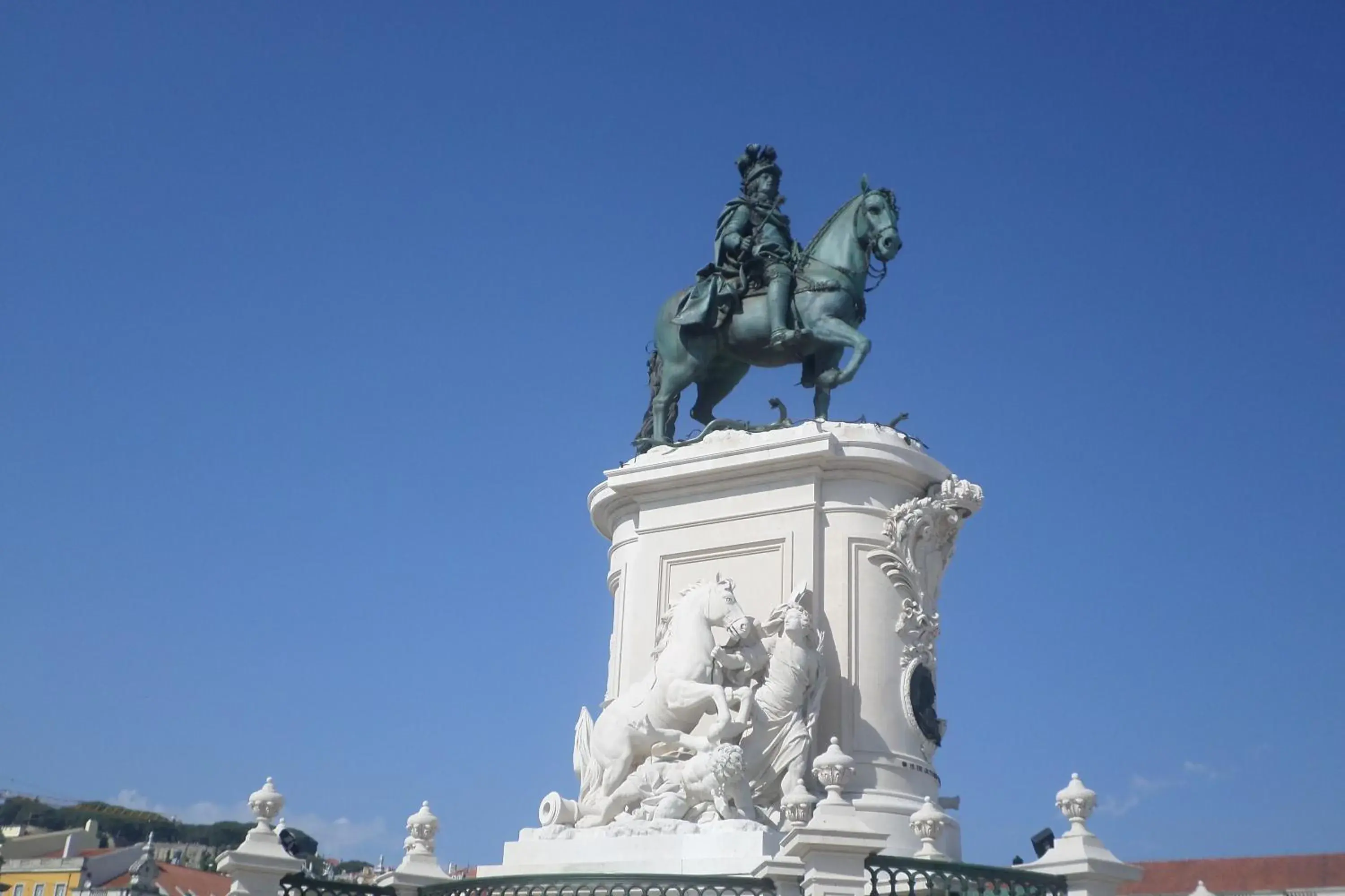 Property building in The Delight Hostel Property building in The Delight Hostel