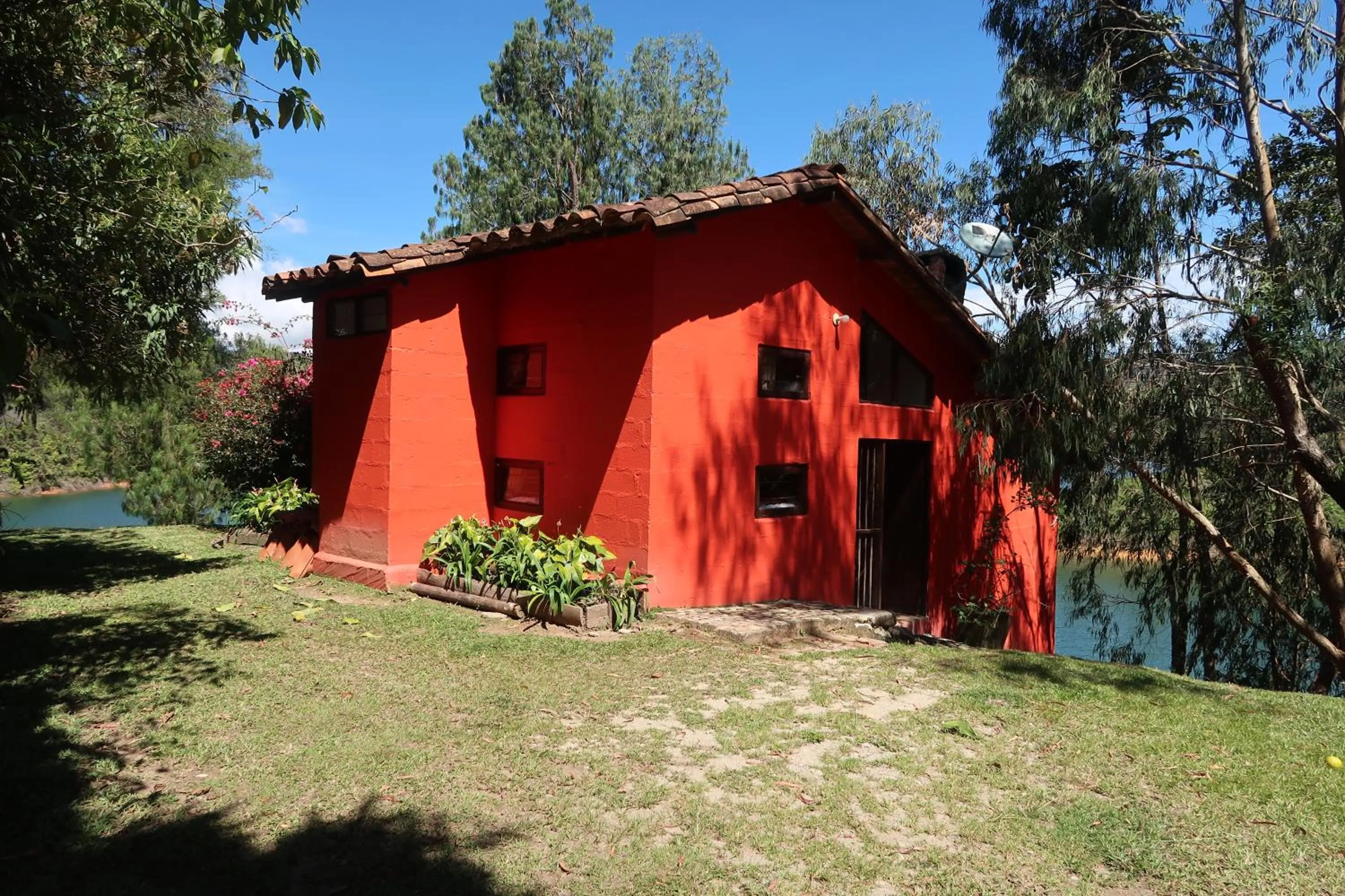 Facade/entrance in Ecolodge Bahia del Peñón