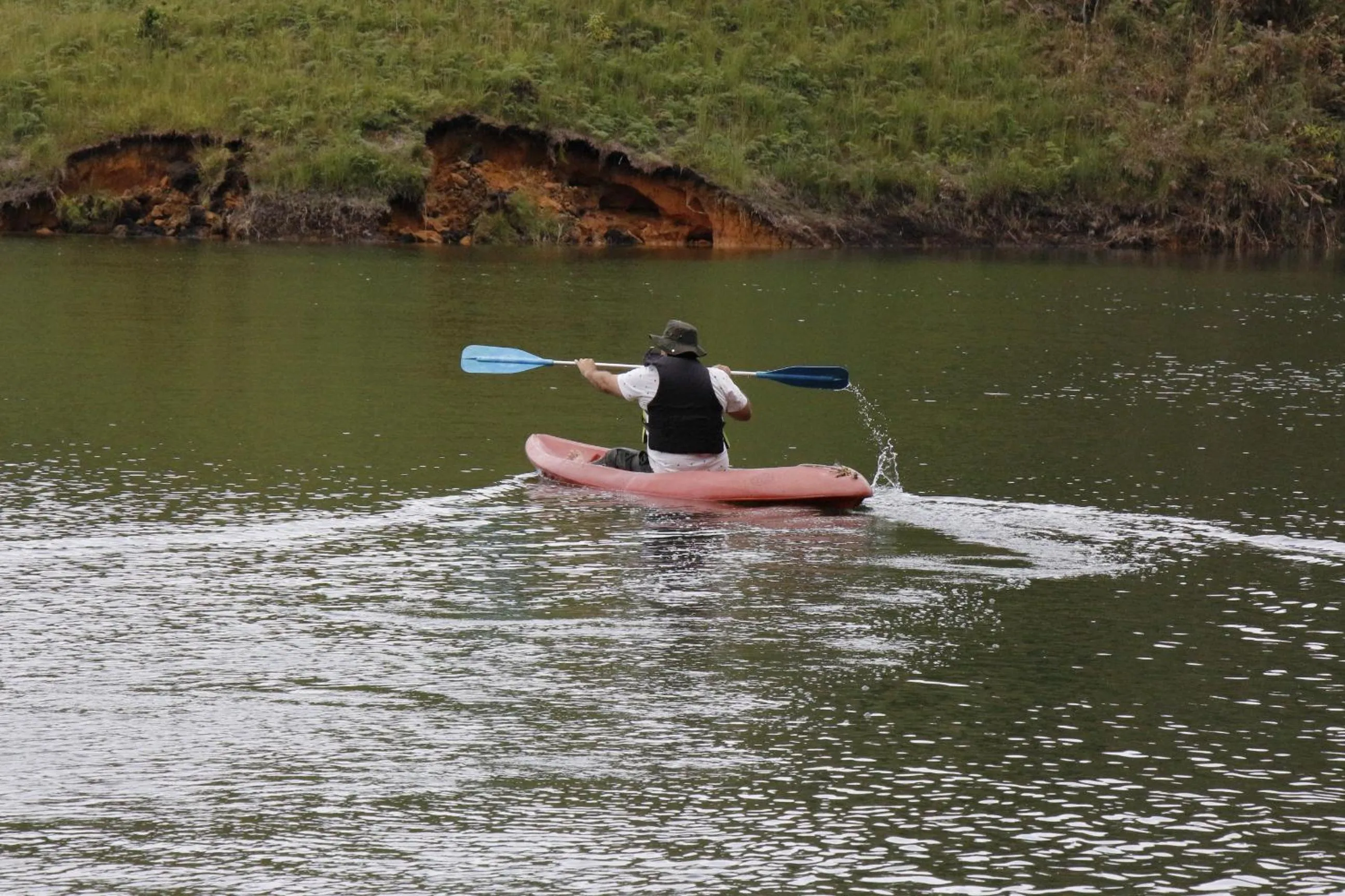 Canoeing in Ecolodge Bahia del Peñón