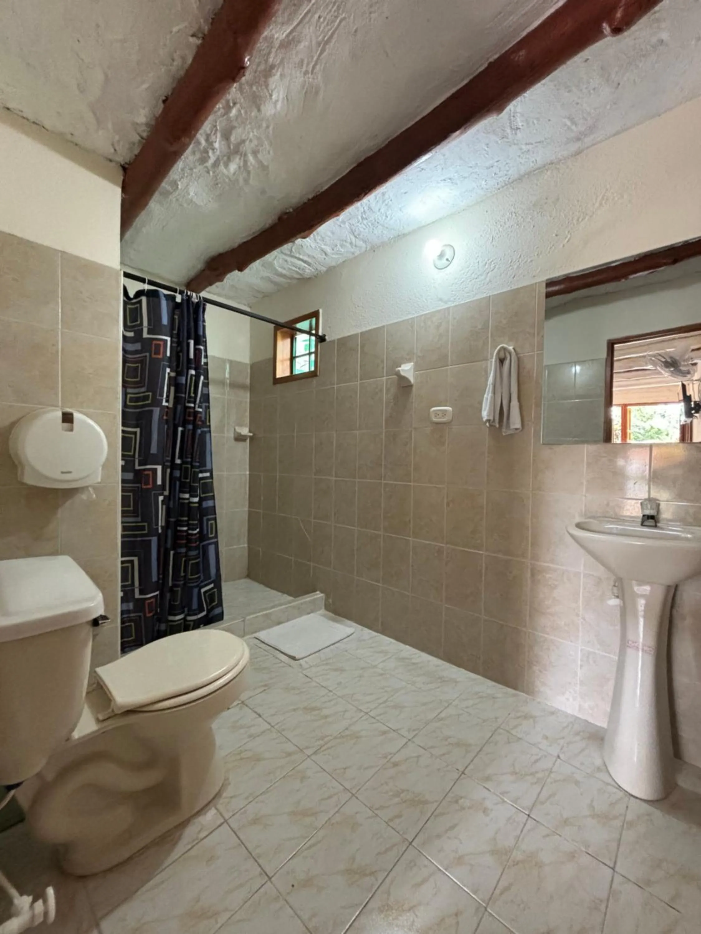 Shower in Hotel Posada Campestre San Gil