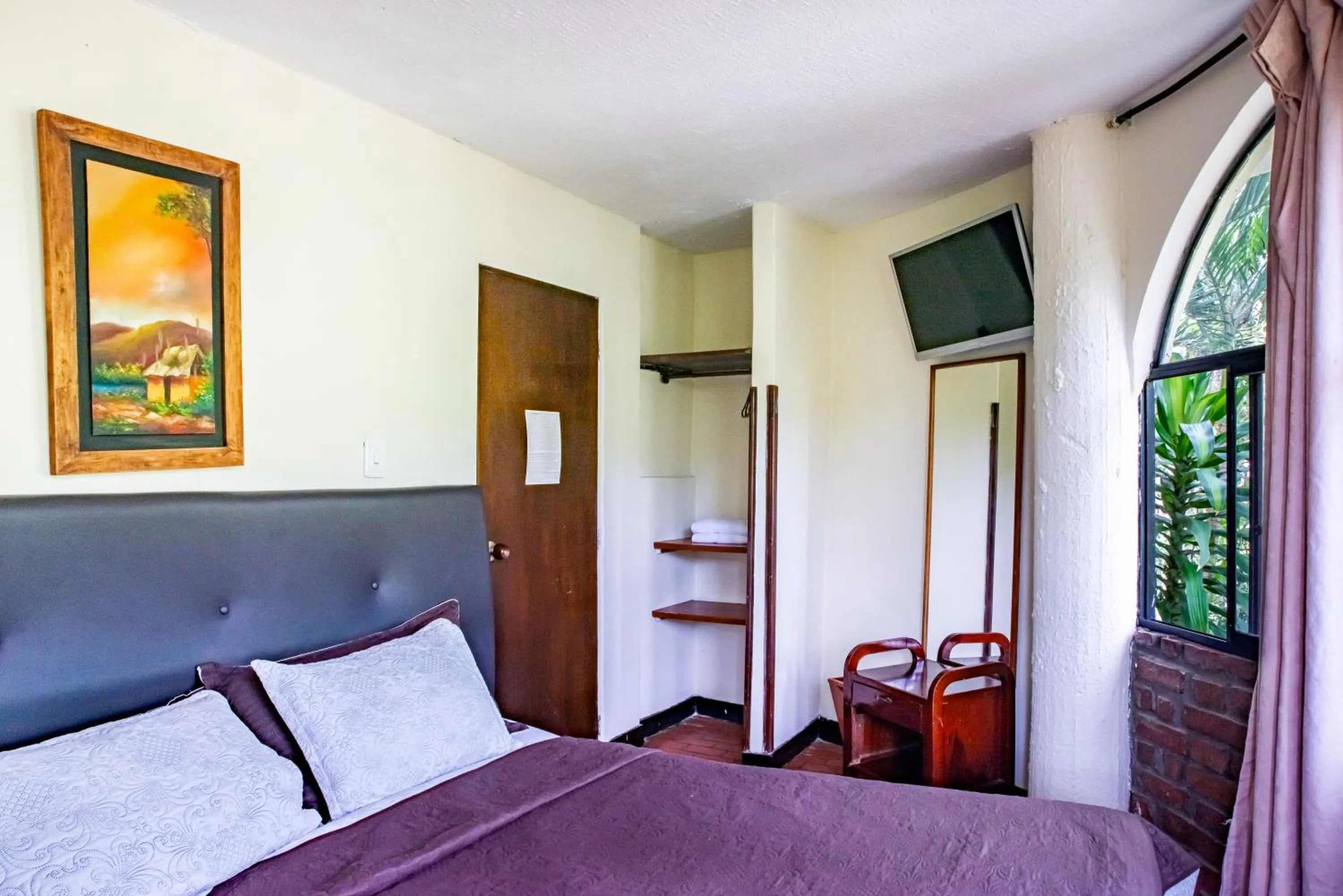 TV and multimedia, Bed in Hotel Posada Campestre San Gil