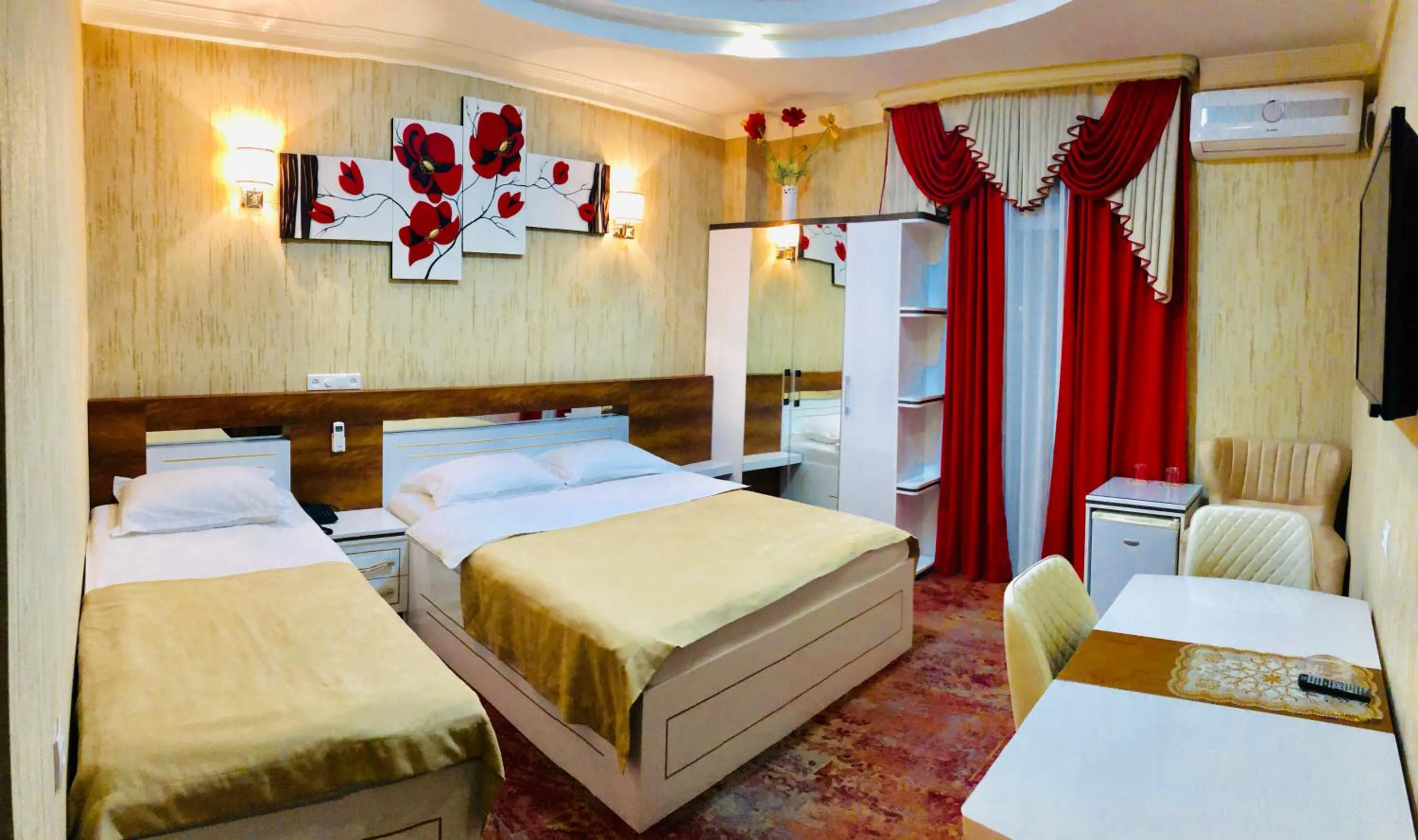 Bedroom, Bed in Hotel Agava