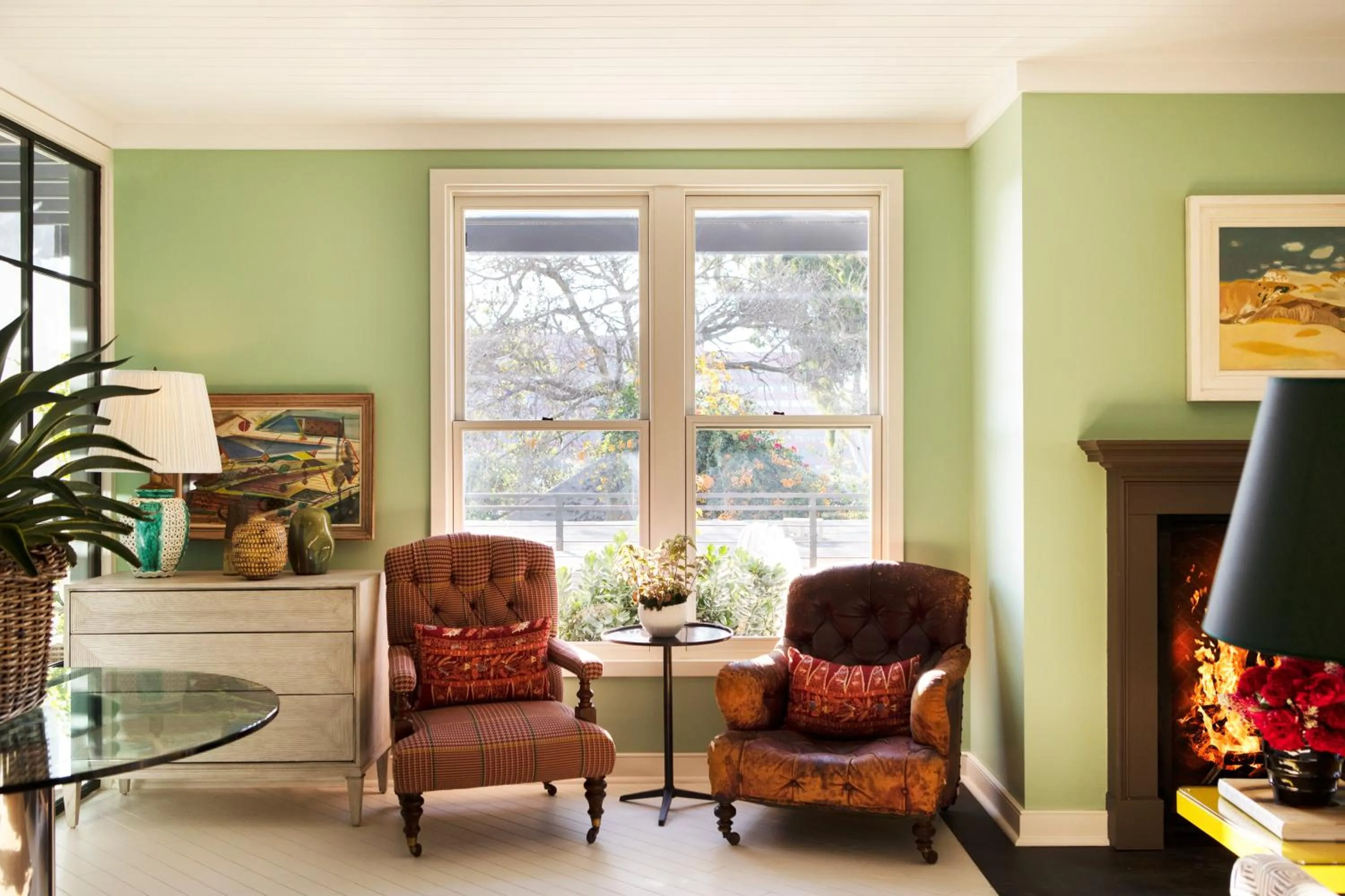 Communal lounge/ TV room in Hotel 850 SVB, West Hollywood, a Member of Design Hotels