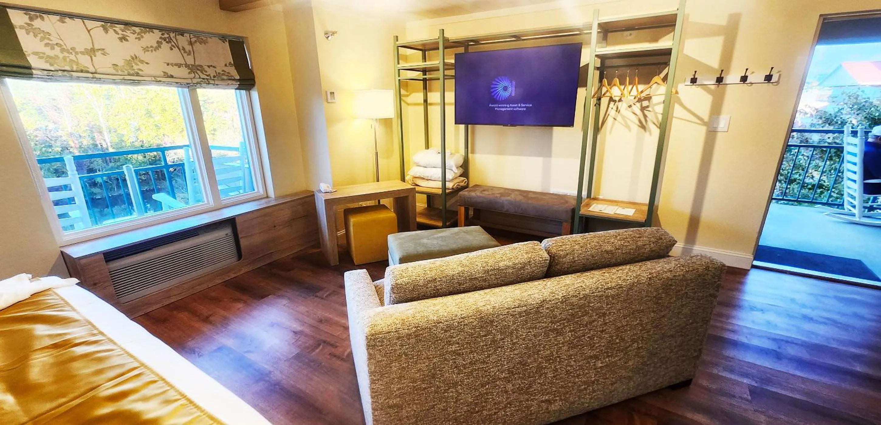 Bedroom in Arbors at Island Landing Hotel & Suites