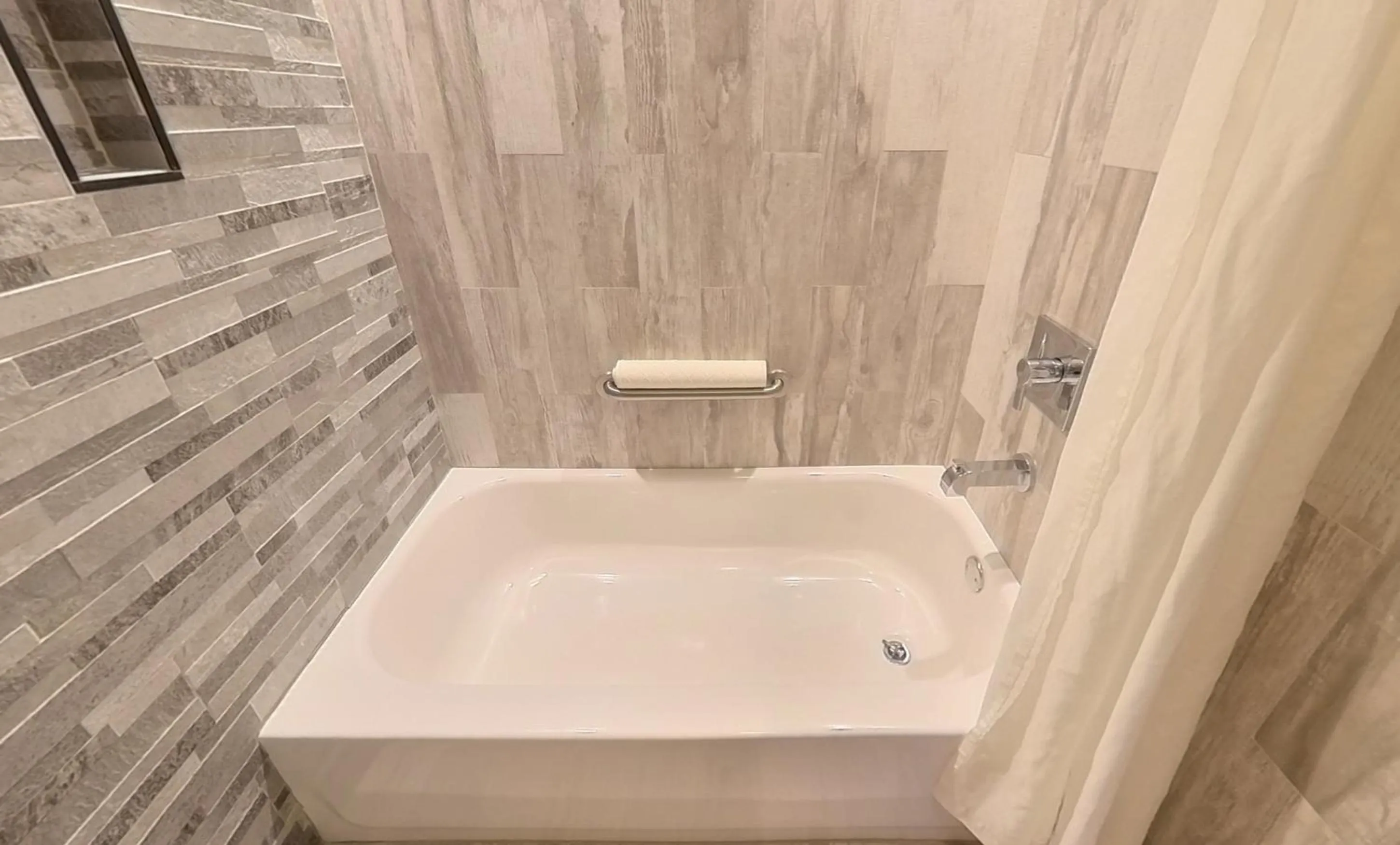 Shower in Arbors at Island Landing Hotel & Suites