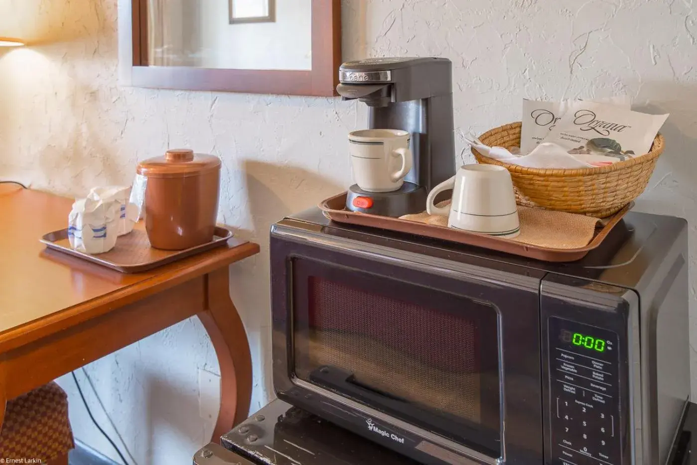 King Room with Pool View in Townsend River Breeze Inn King Room with Pool View in Townsend River Breeze Inn